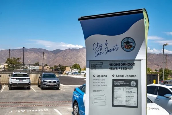 Californian cities install smart city signs to connect with citizens