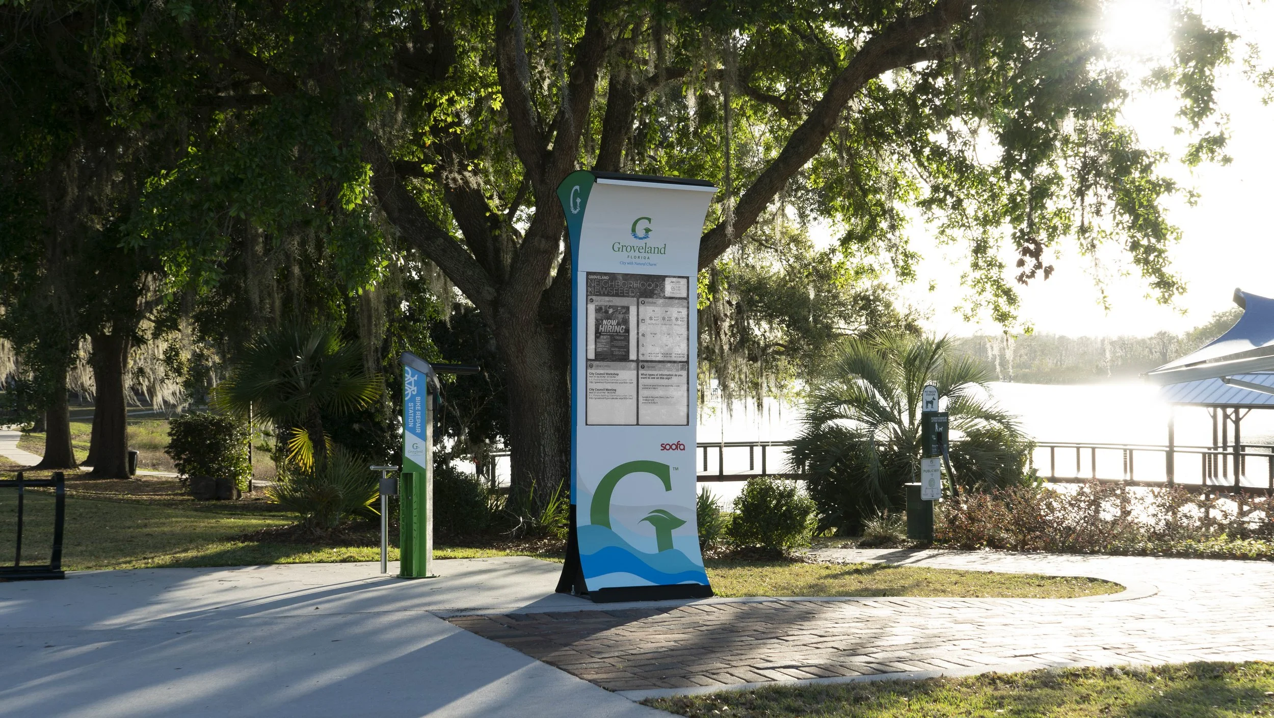 Soofa Signs Support First Responders During Hurricane Ian