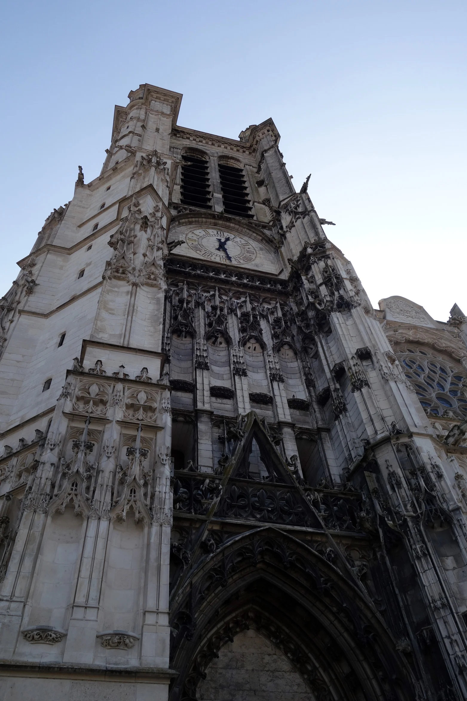 DSC01106v2.jpg