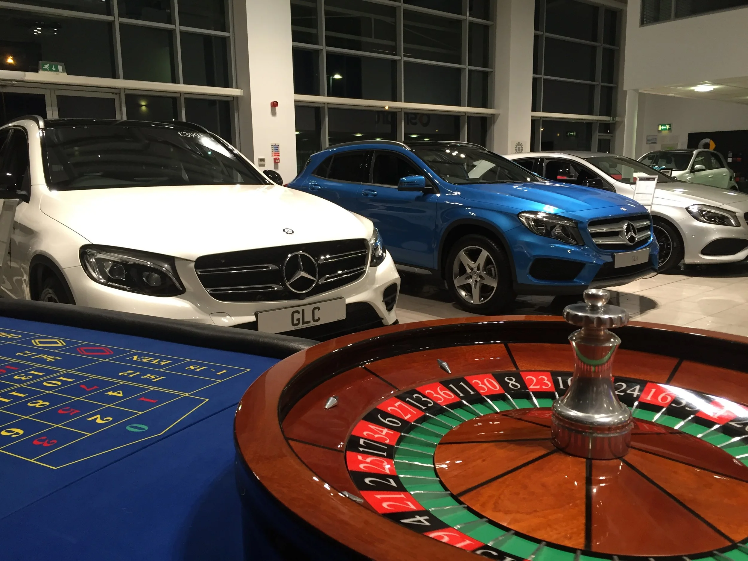 Have you spotted our new Black tables ??