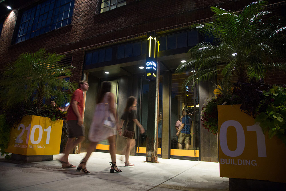 8 Types of Outdoor Signage that Boost Visibility