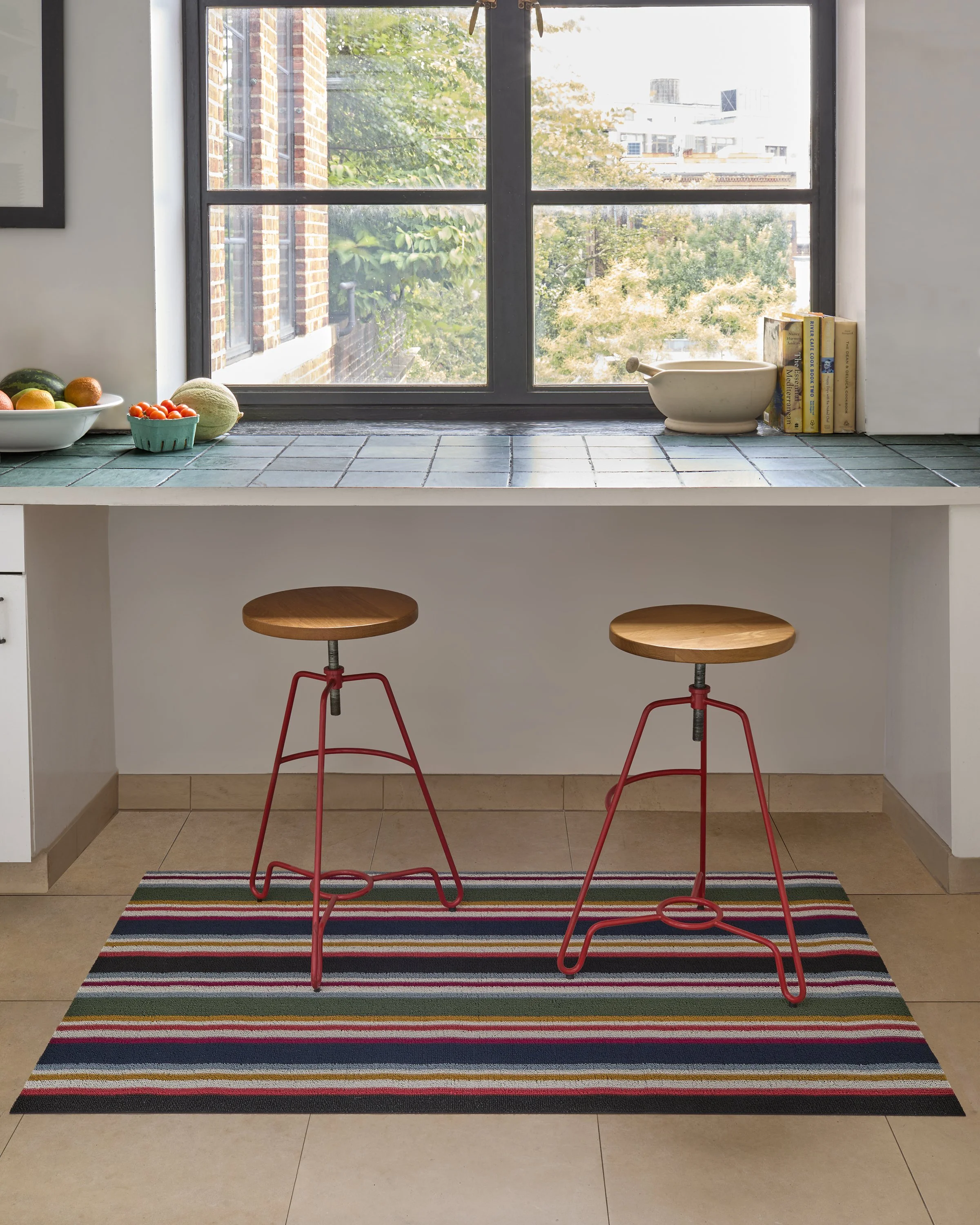 floor_shag_shuffle stripe_petunia_Final_2_25475.jpg