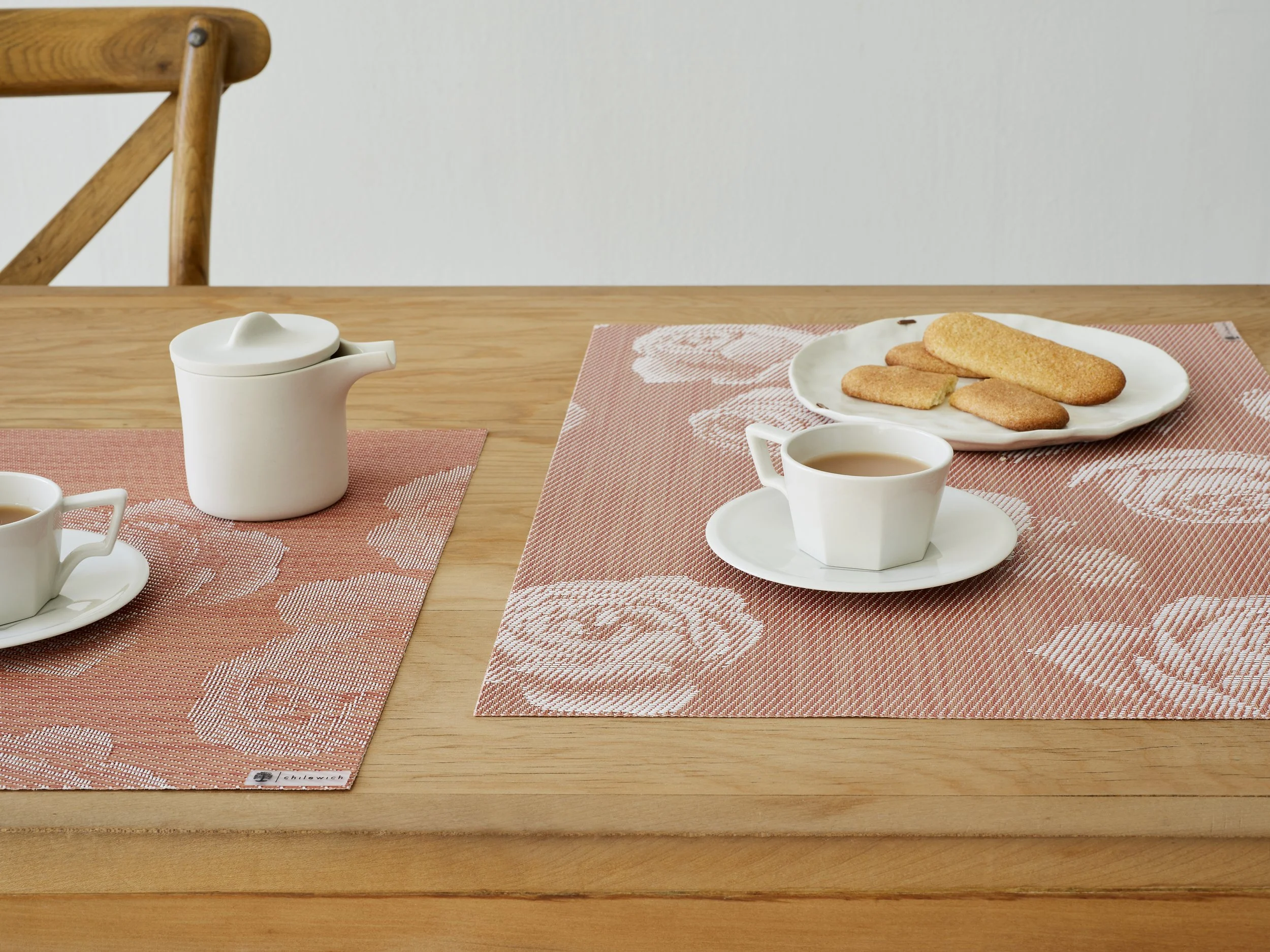 MBMS_Location_Table_Rosette_Burnt Coral_507.jpg