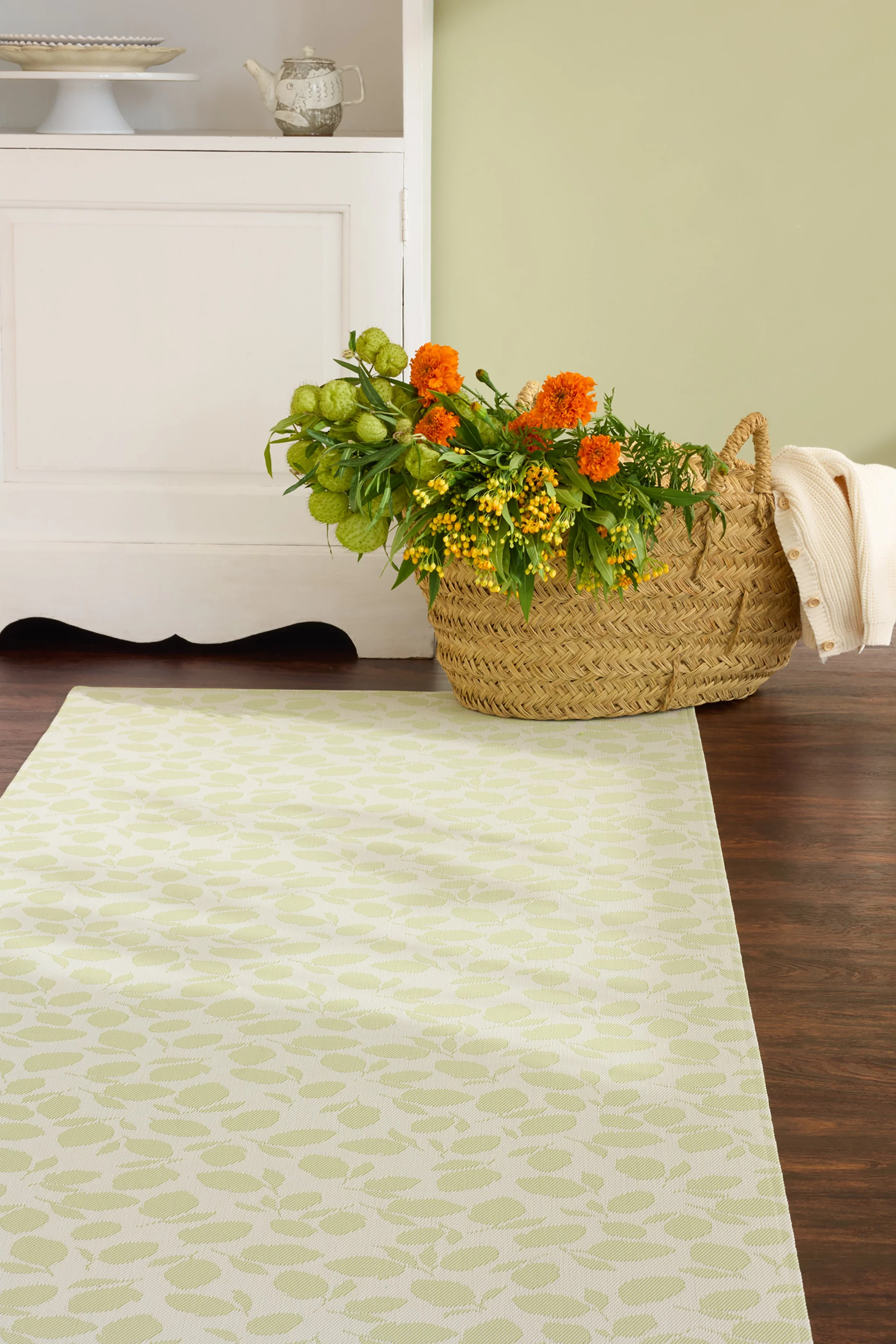 floor_lemon leaves_sprout_V_0171.jpg