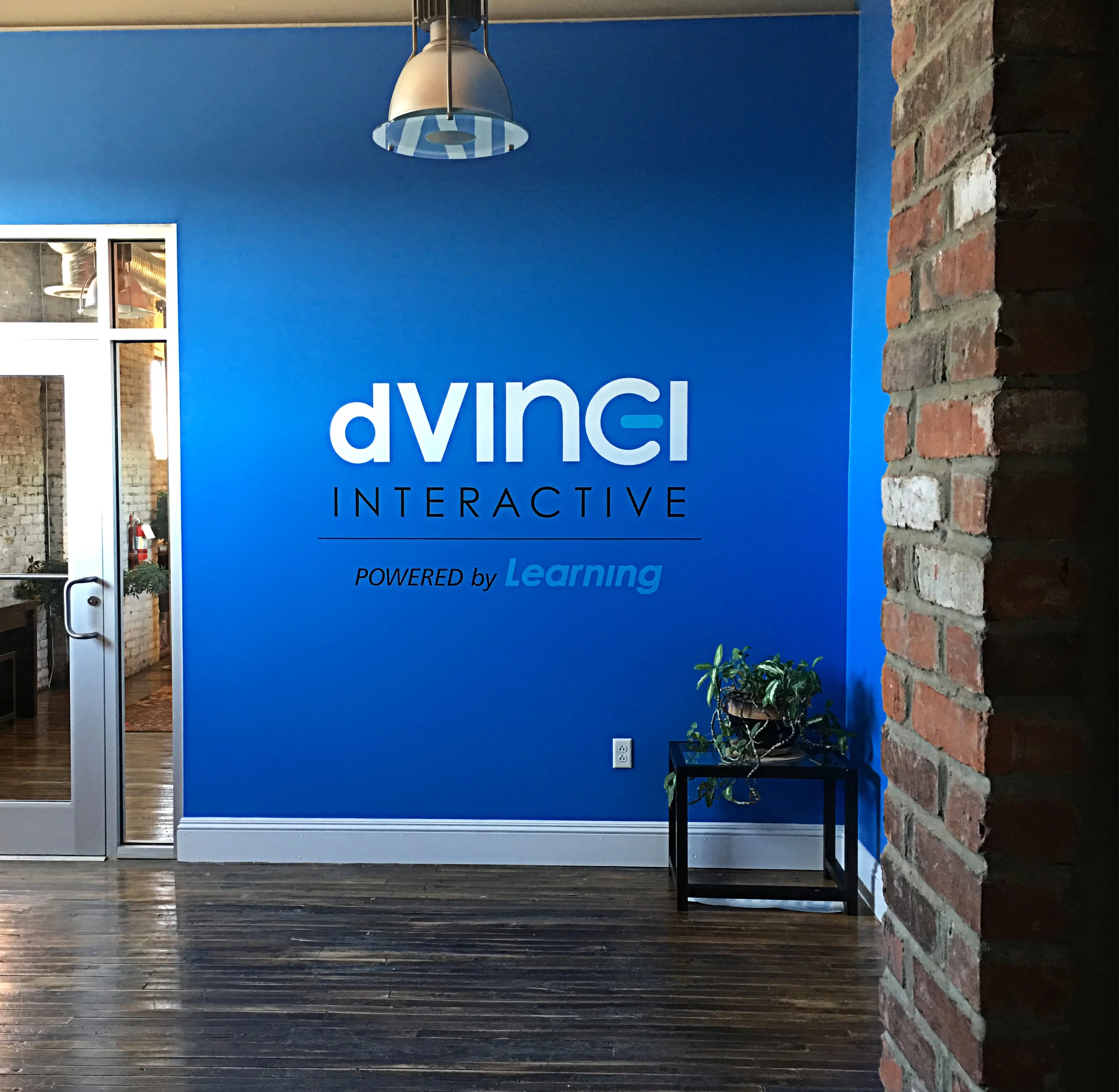 Dvinci Interactive Lobby Signage, 2016
