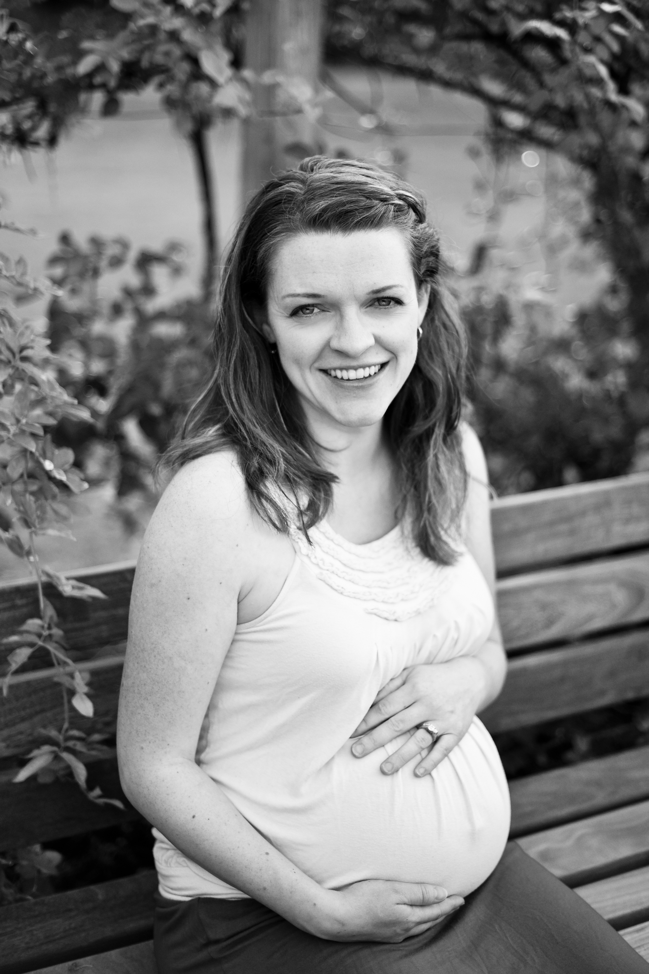 Pregnancy Photographers in Amherst MA