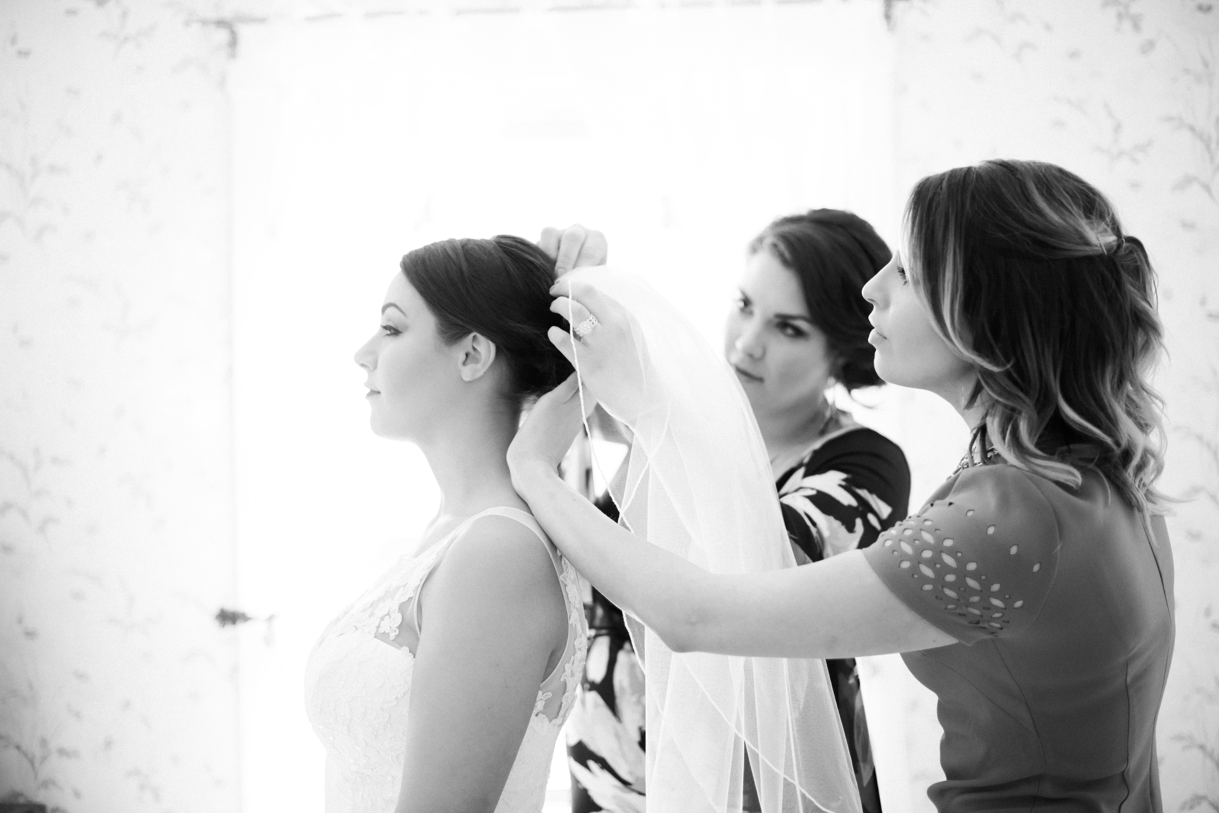 Bride Getting Ready at the Deerfield Inn