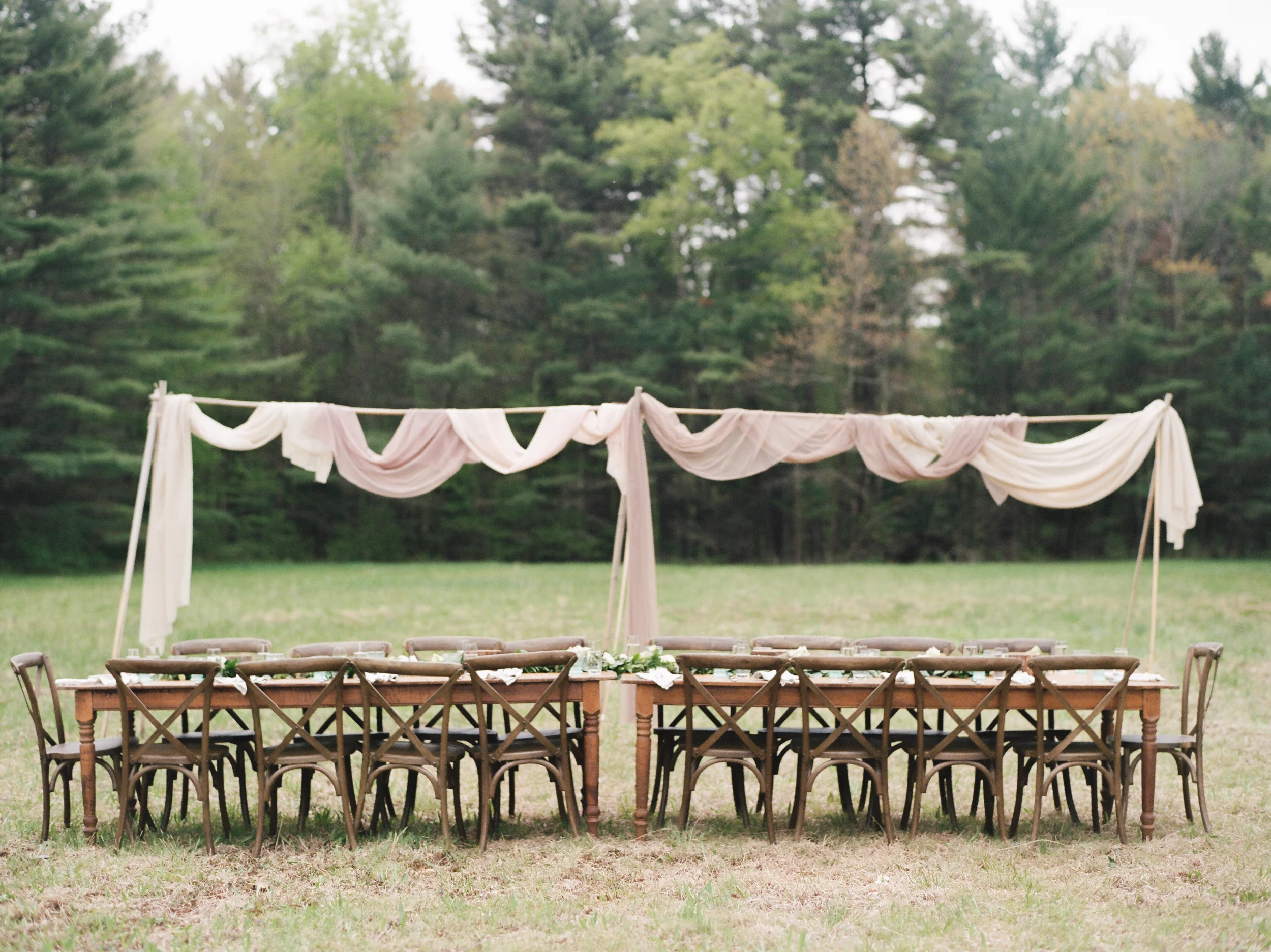 Al Fresco Dinner In The Berkshires | New England Wedding Photographer