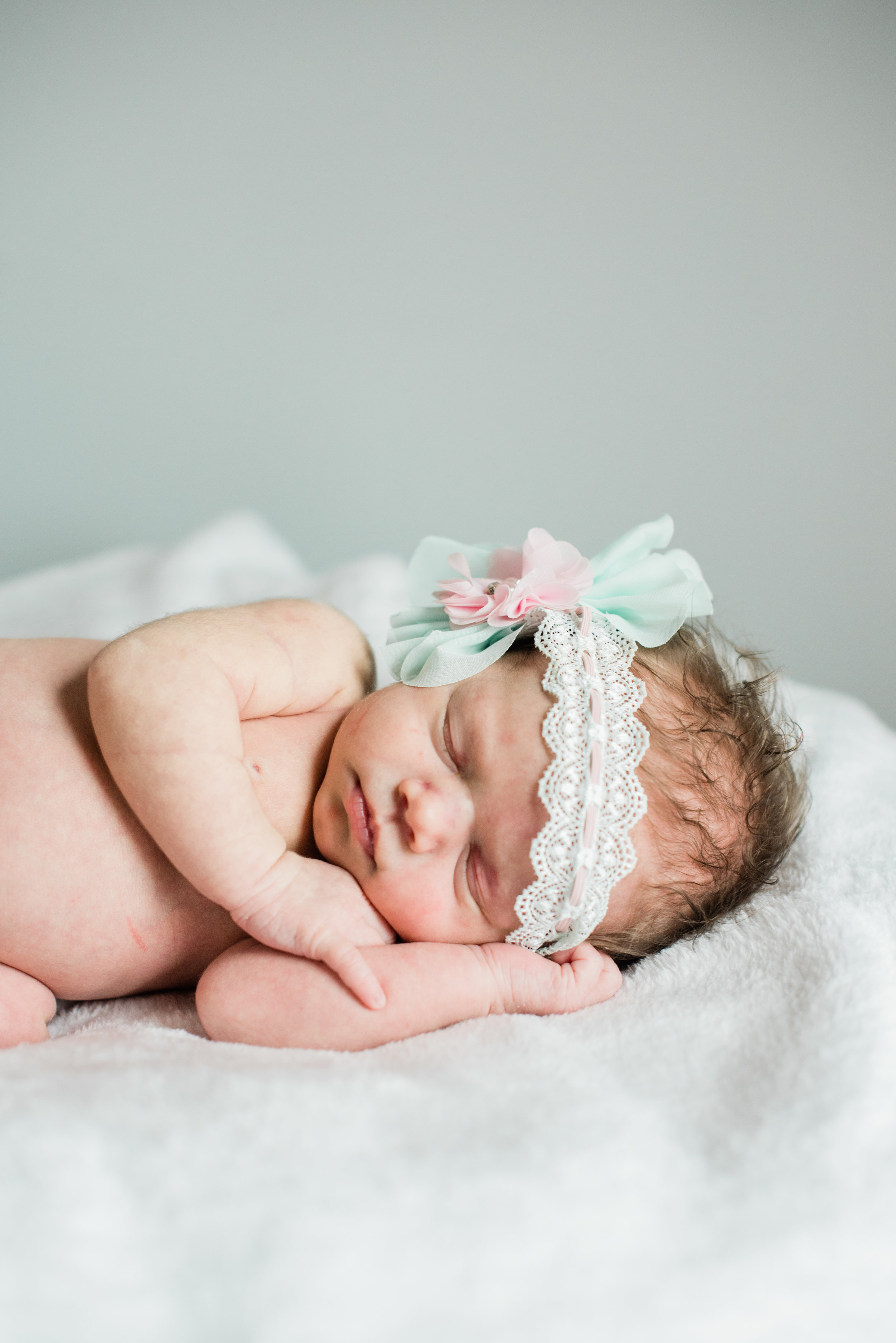 Newborn photographers in Amherst MA