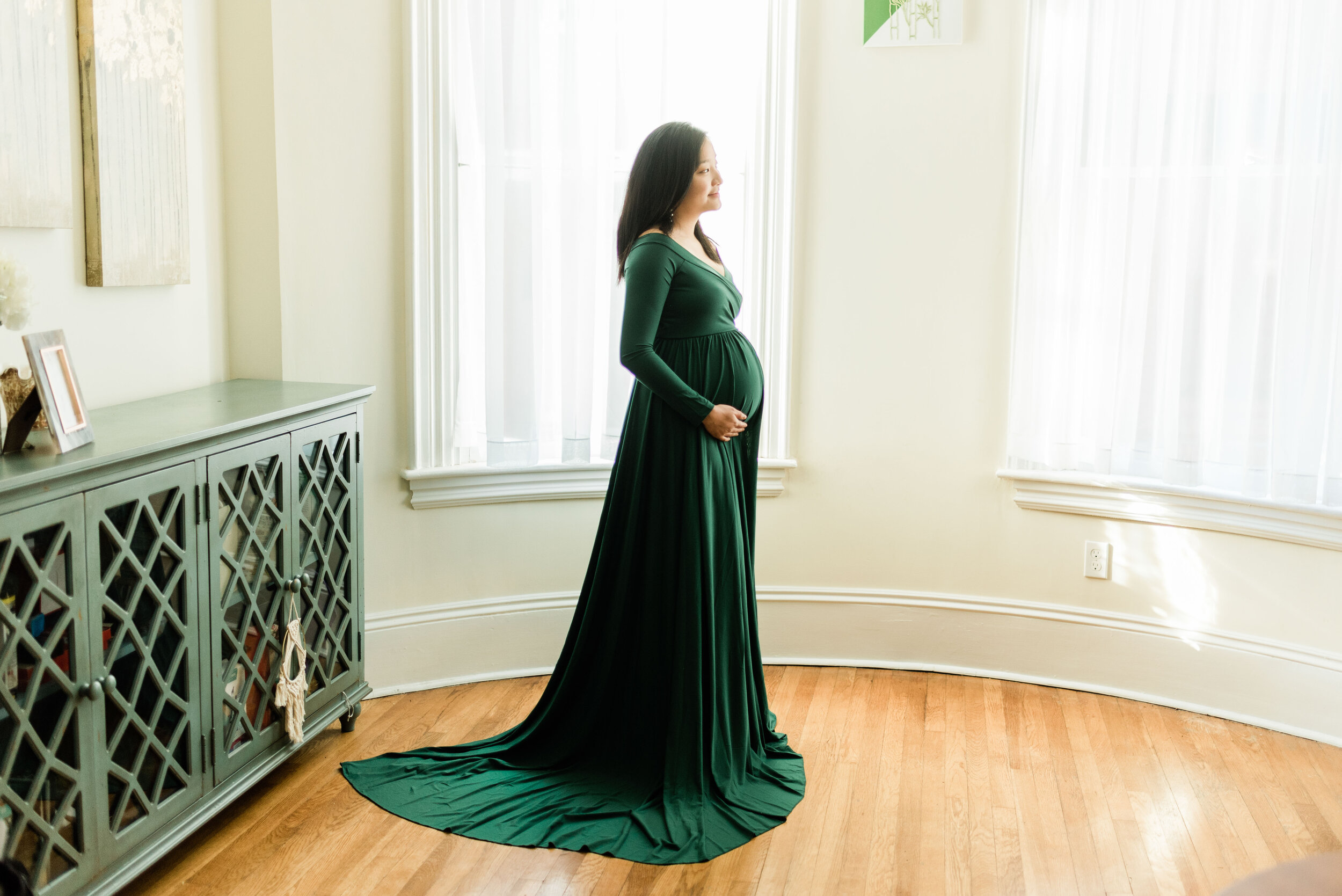 Western MA Fine Art Maternity Photographer