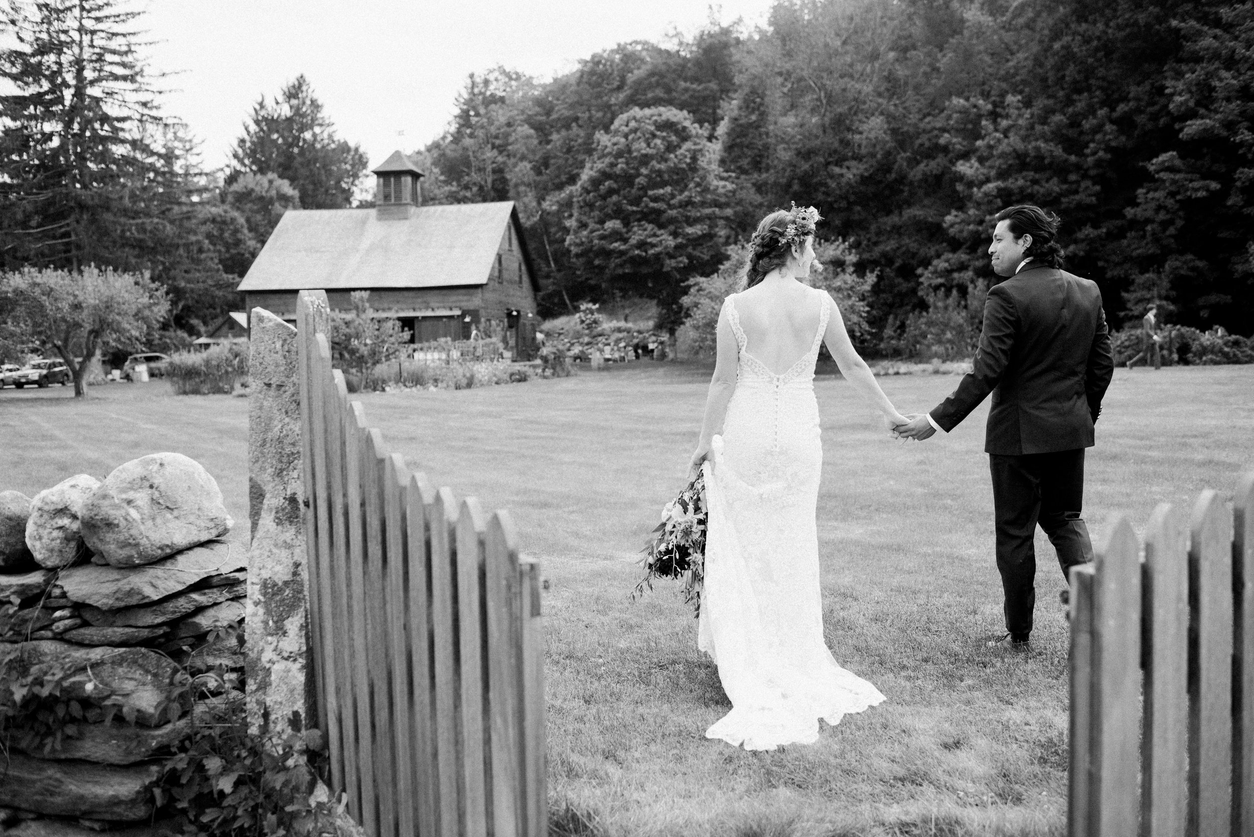 Wedding Photographers in Ashfield