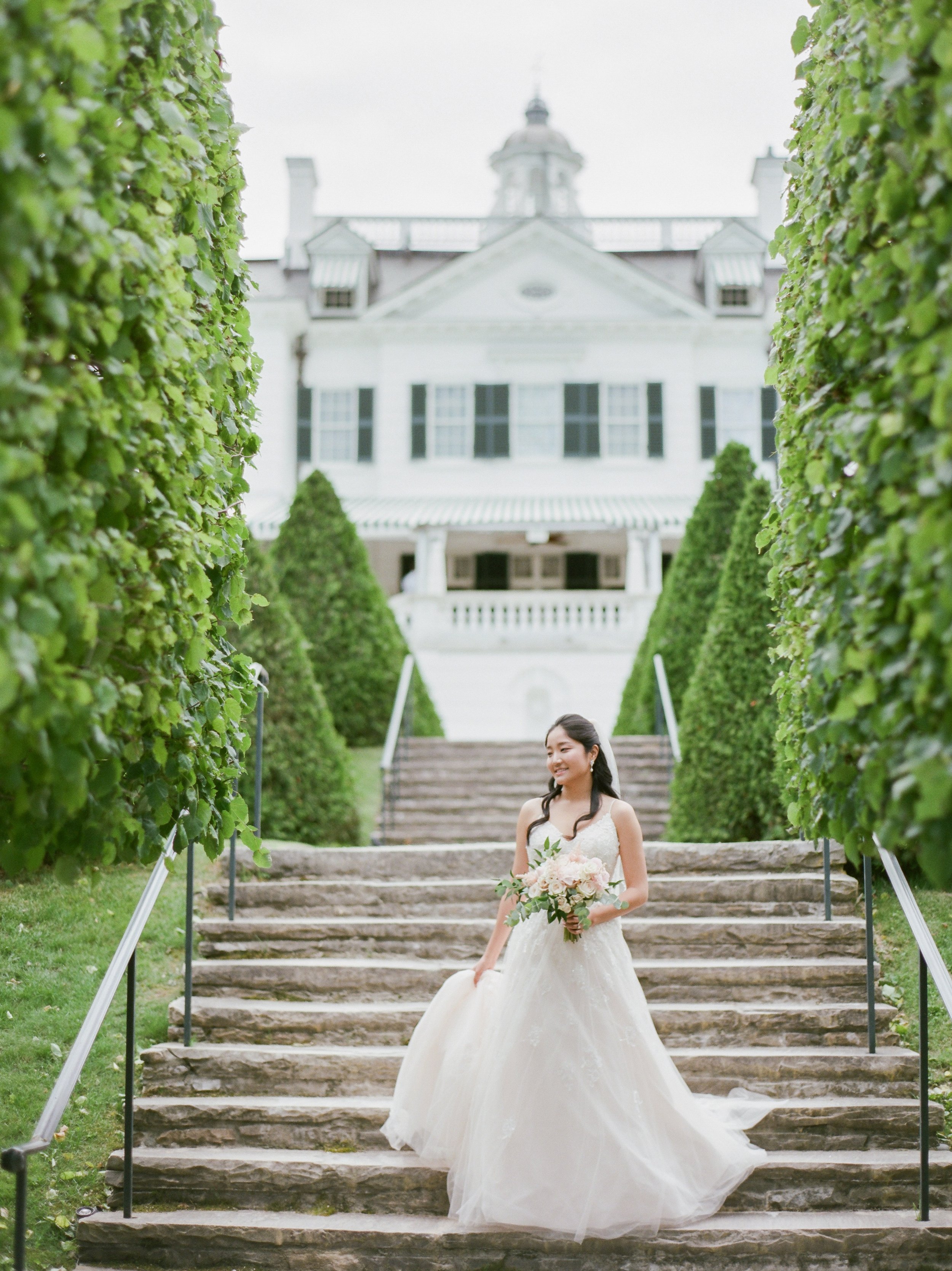 Light &amp; Airy Wedding Photographer in MA