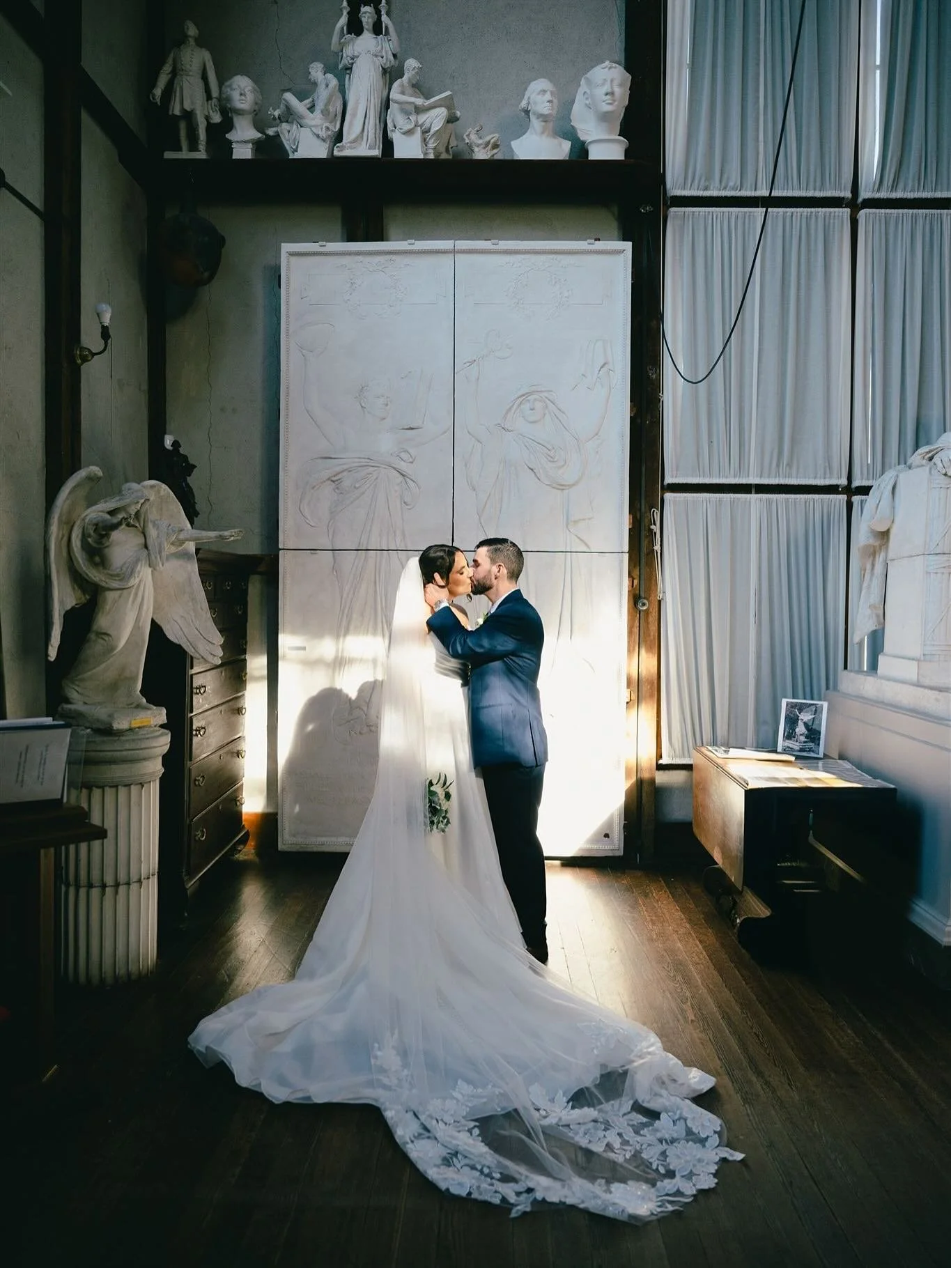 Bevin &amp; Steven&rsquo;s gorgeous wedding at Chesterwood !
@chesterwoodweddings @savoryharvestcatering @fouronethree_salon @djpatbirrell