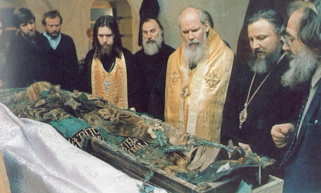 Procession of clergy and laymen