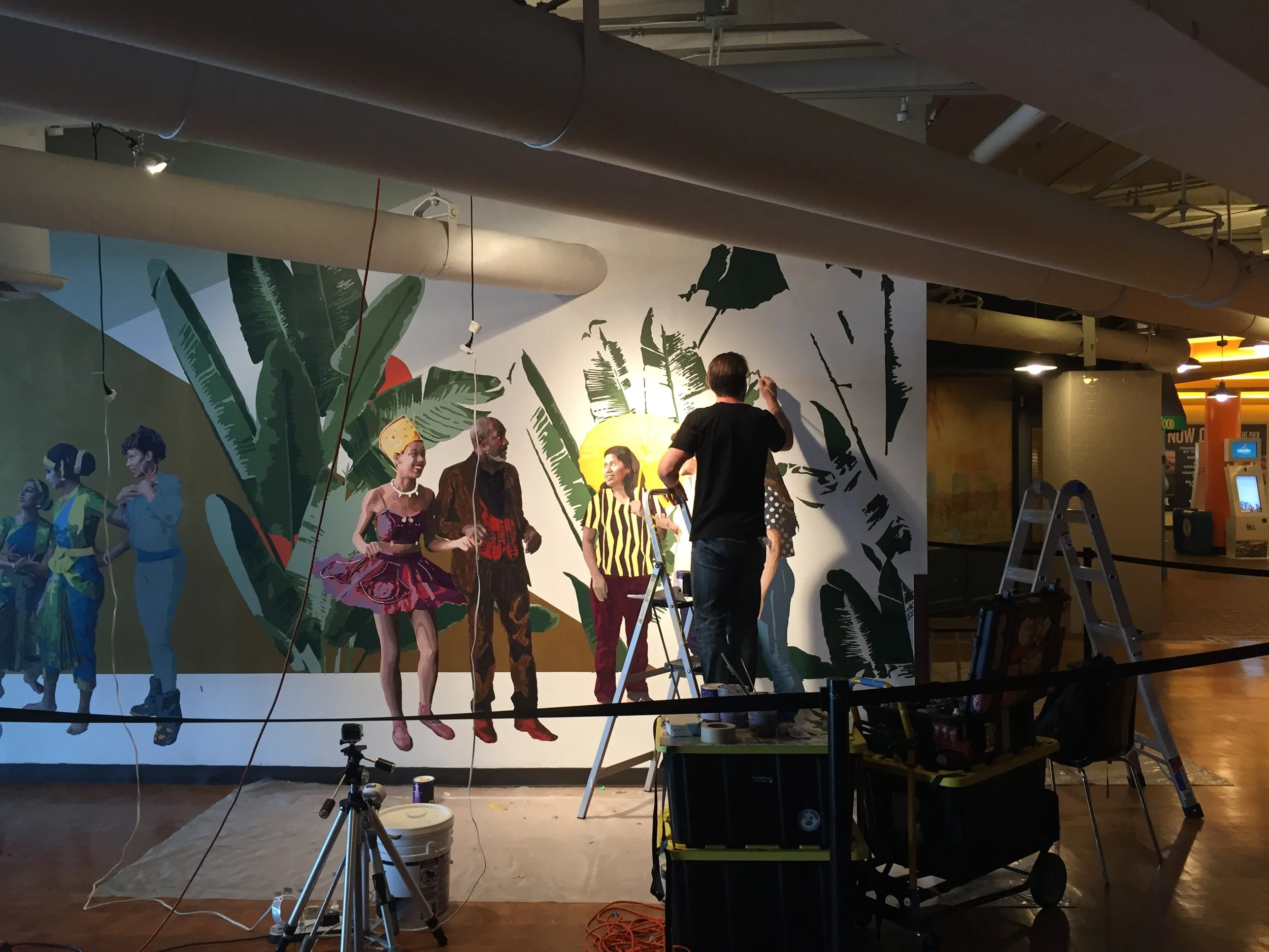 Mike Pasier painting some tropical goodness!