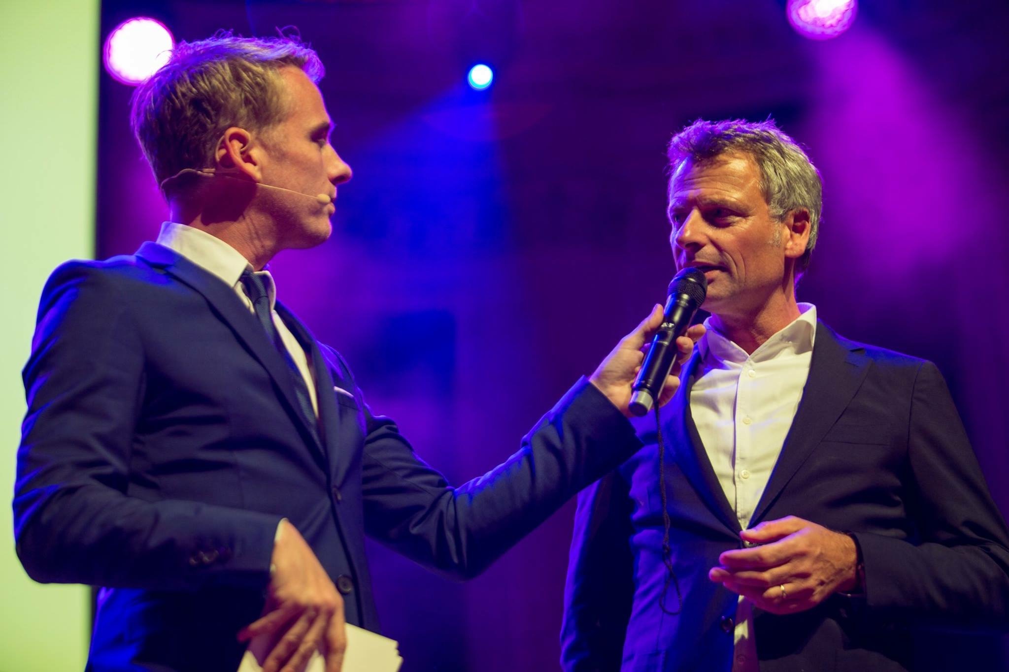 UITREIKING EFFIE AWARDS 2016, LUISTER ONDERSTAAND