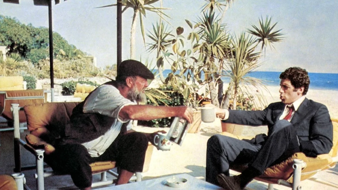 Sterling Hayden as Roger Wade with Elliot Gould as Phillip Marlowe