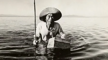 Perhaps Tsuchimoto's best known film is Minamata: The Victims and Their World (1971), one of 15 documentaries he eventually made about mercury poisoning in Minamata