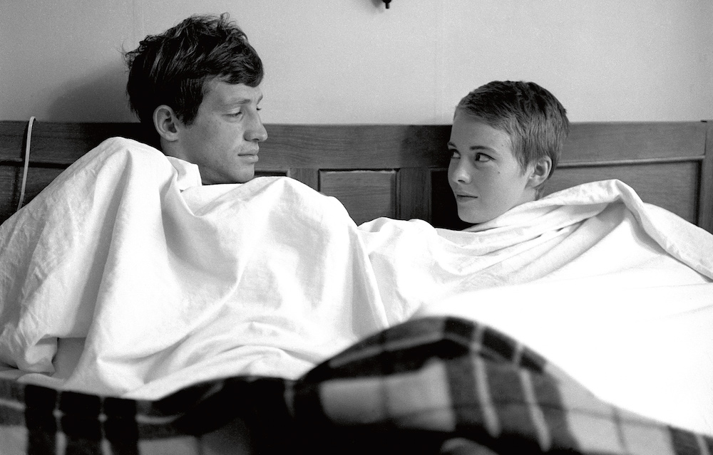 Jean Seberg and Jean-Paul Belmondo.