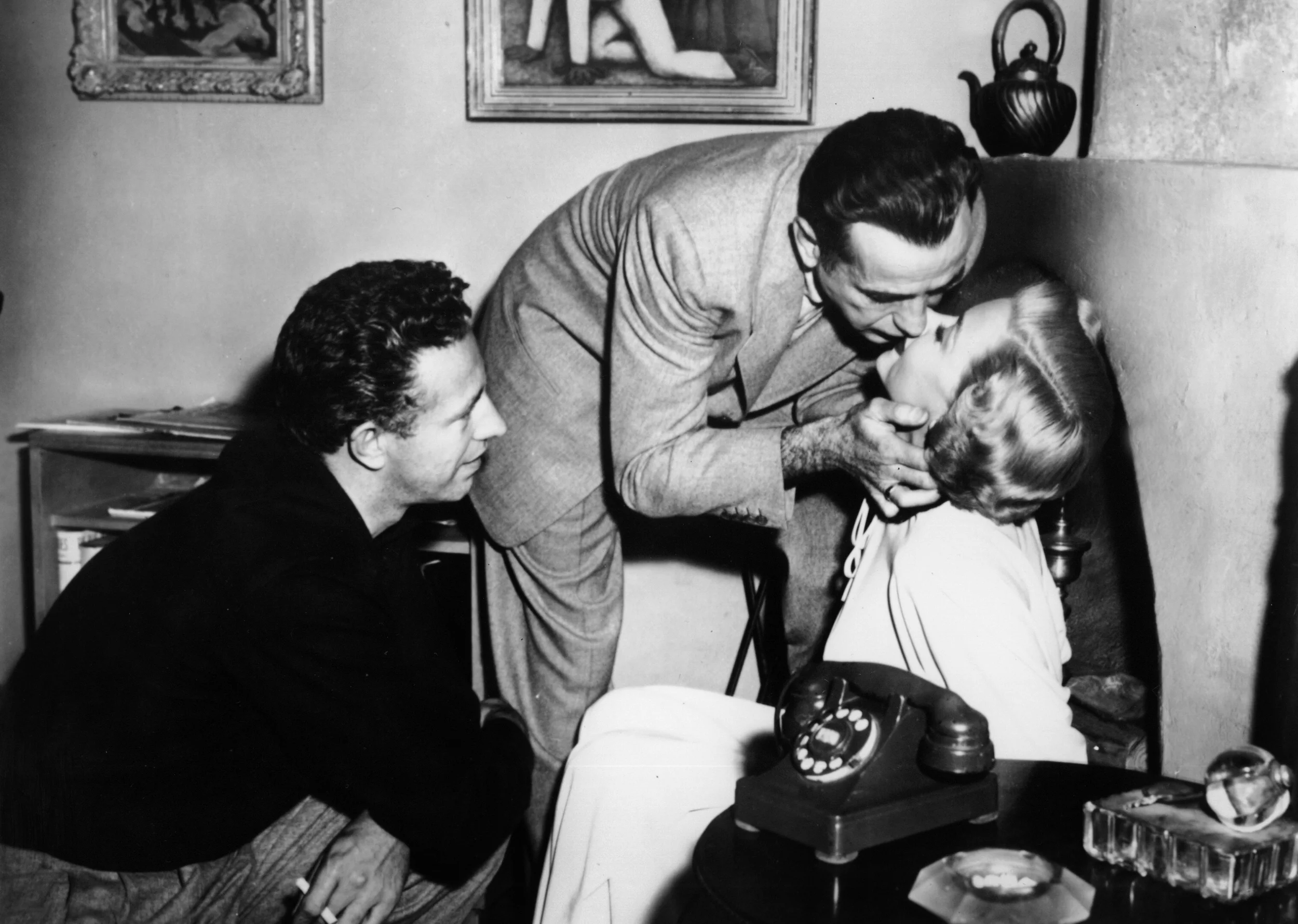 Director Nicholas Ray, Humphrey Bogart, and Gloria Grahame. Photo courtesy of Photofest.