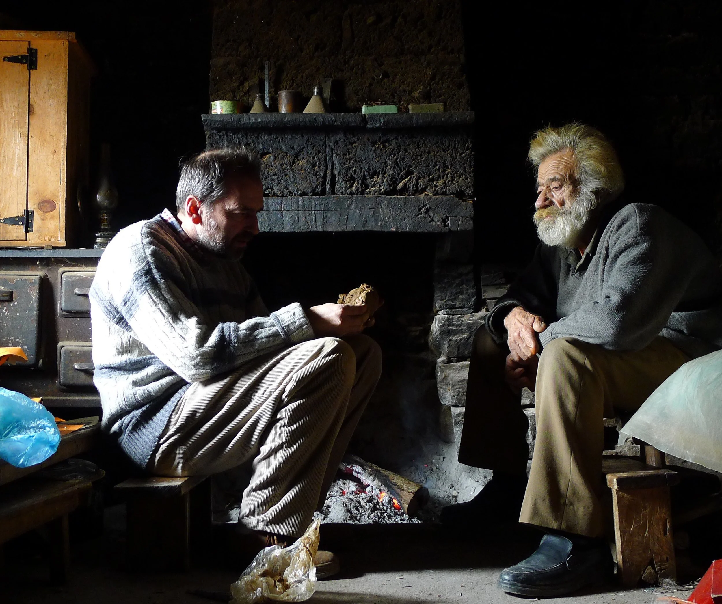 Artistic light faces the historical shade in Dimitris Koutsiabasakos' portrait of the artist, Yannis Kastritsis: the Man and His Shadow.