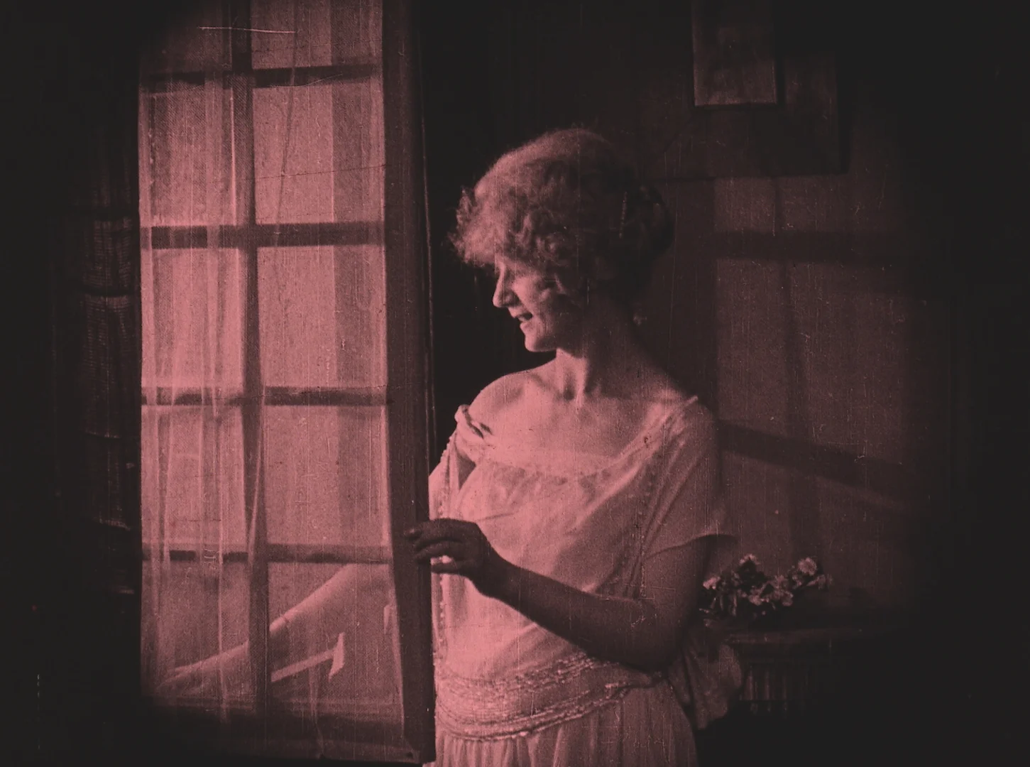 Germaine Dulac's La Cigarette (1919).