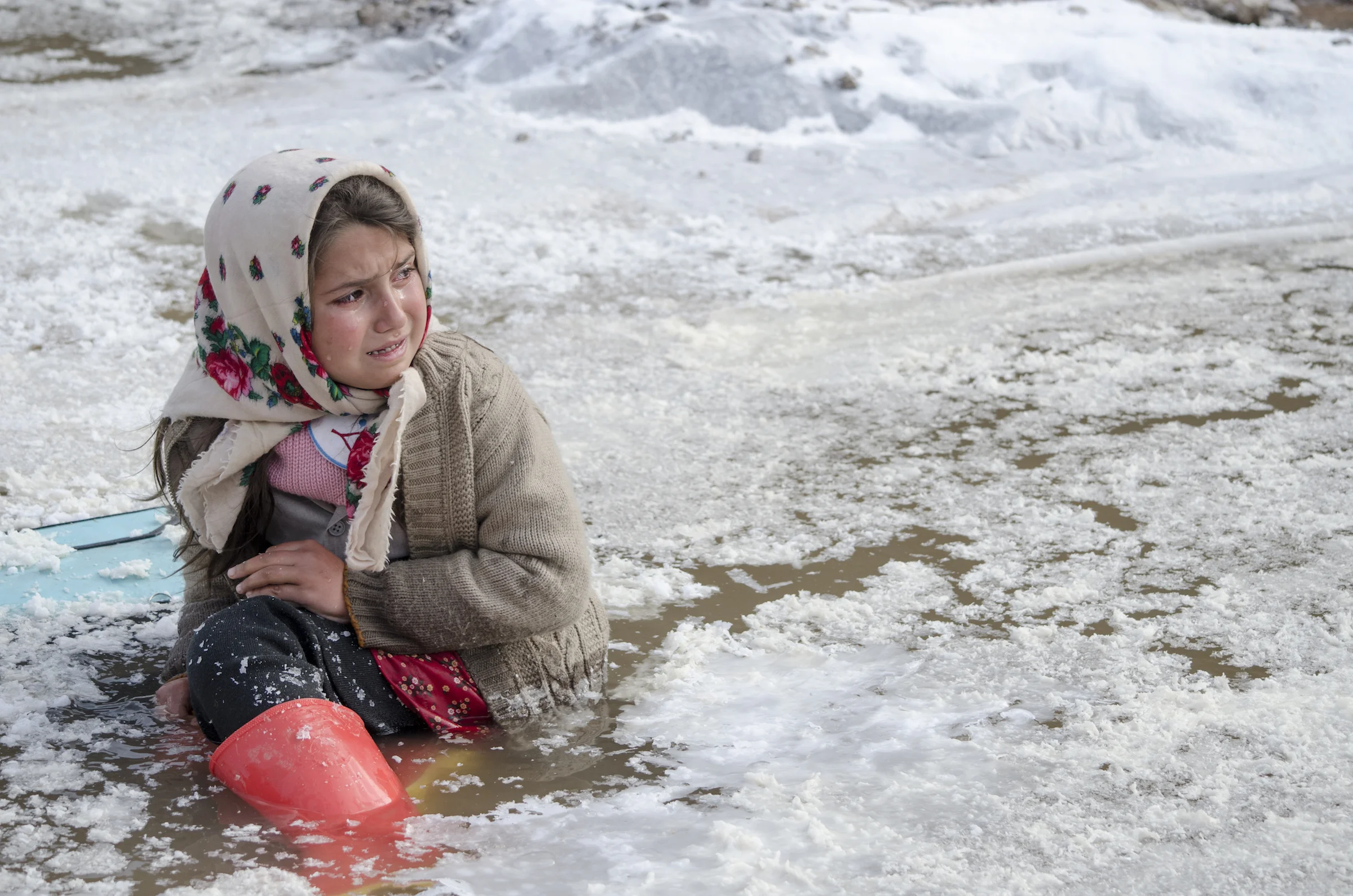 A genuine, endearing and a completely heartbreaking performance by the first-time child actor Sareh Nour Mousavi, who plays the main character Bahar in Breath. 