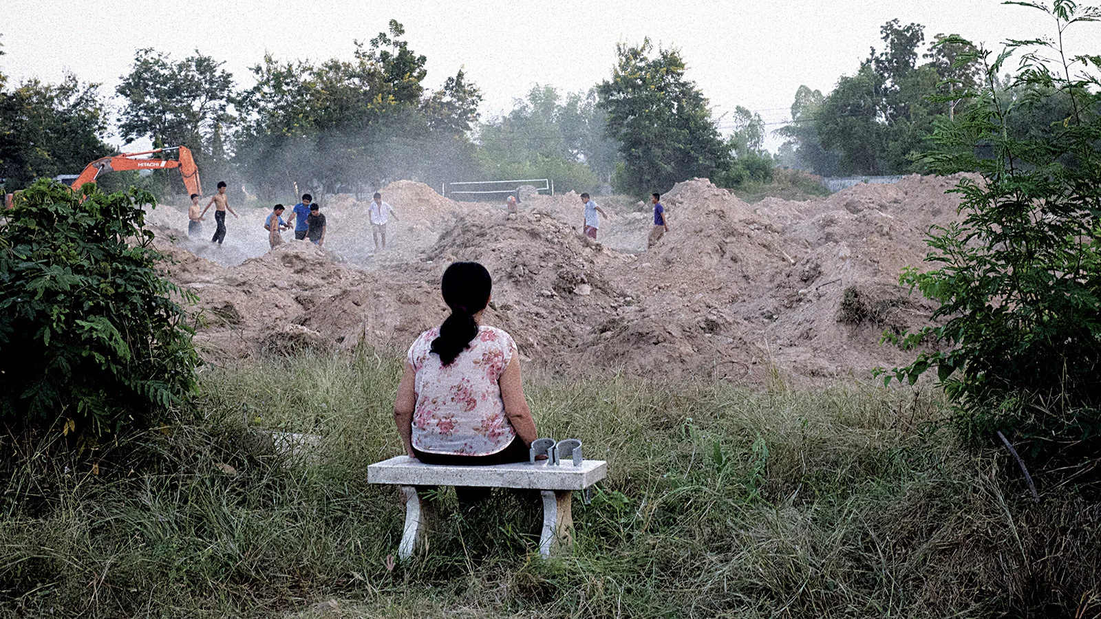 Apichatpong Weerasethakul's Cemetery of Splendour .