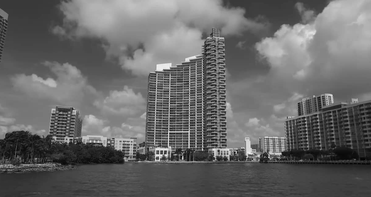 Paramount Bay at Edgewater Square