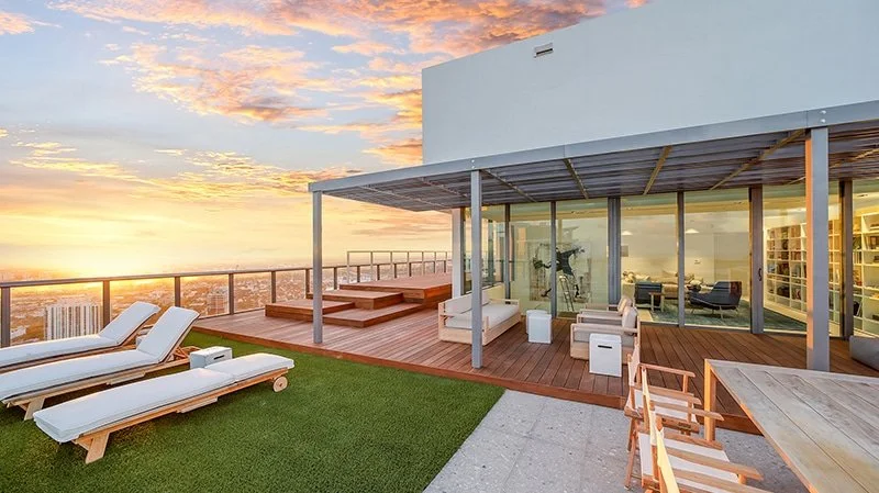 Luxury modern home photographed at sunset for real estate and architectural marketing in Miami