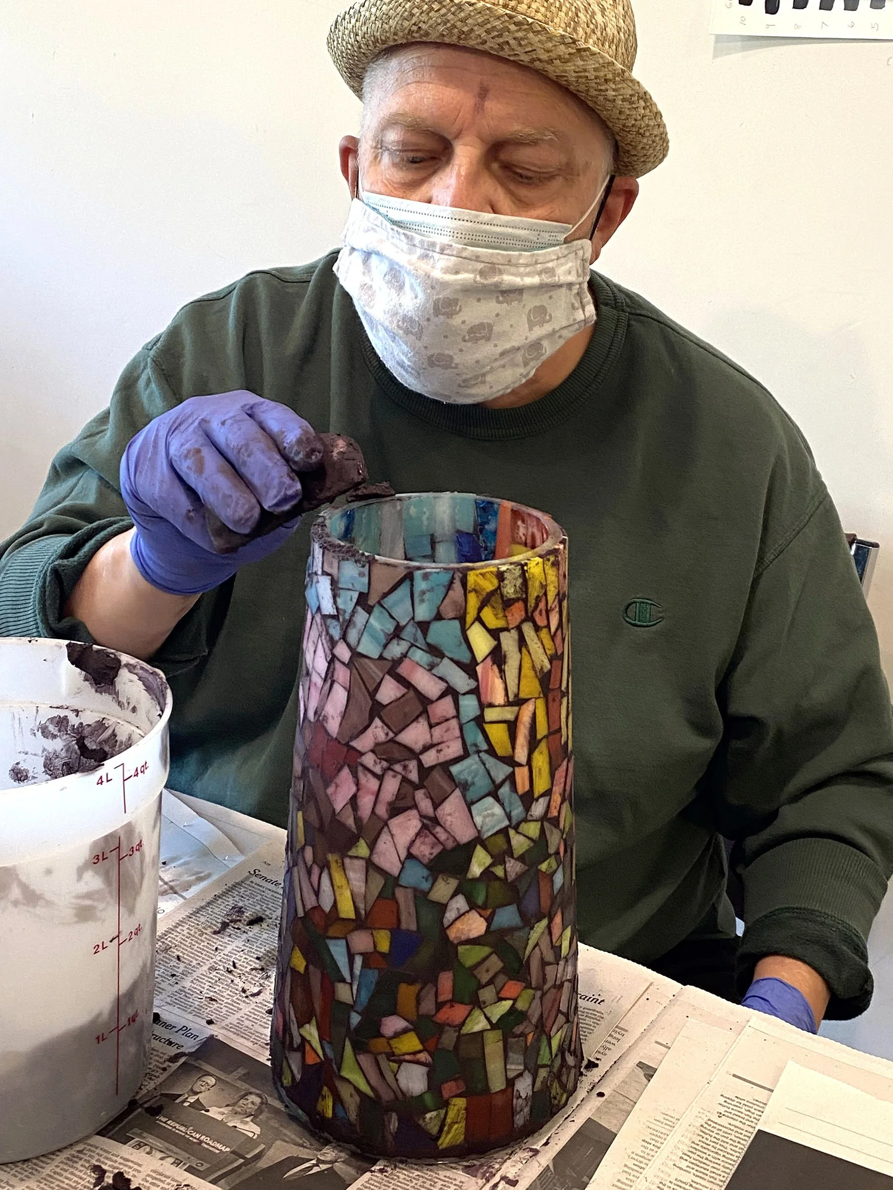 Michael Porter grouts Glass vase IMG_8933.jpeg