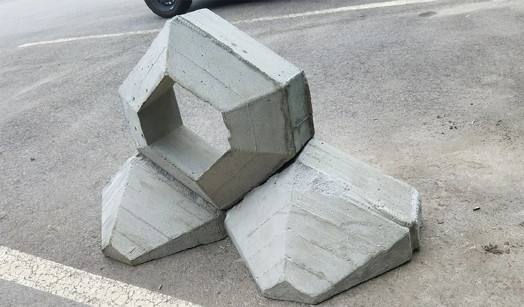 image 7 - blocks stacked.jpg