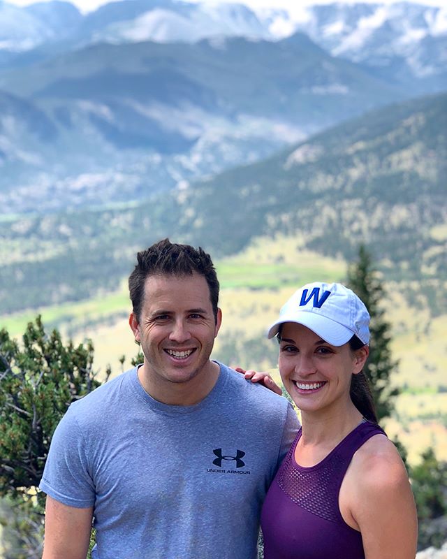 Trailside affections 🏔😘
.
.
.
#werlingweek #rockymountainnationalpark #rmnp #deermountain