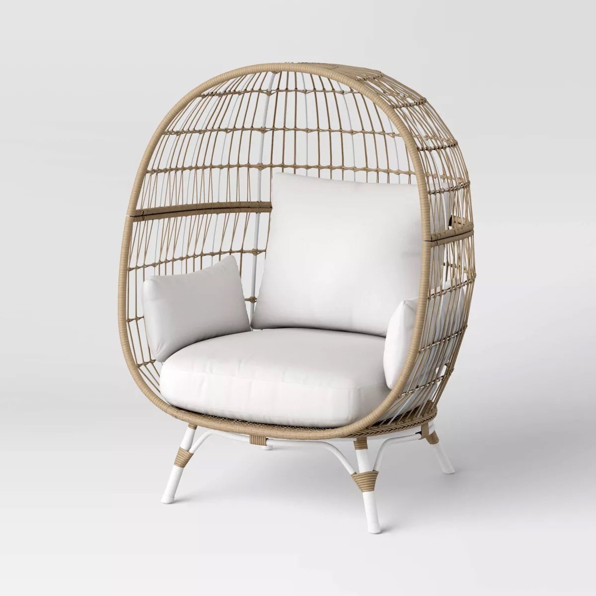 $575 - Southport Outdoor Patio Accent Egg Chair