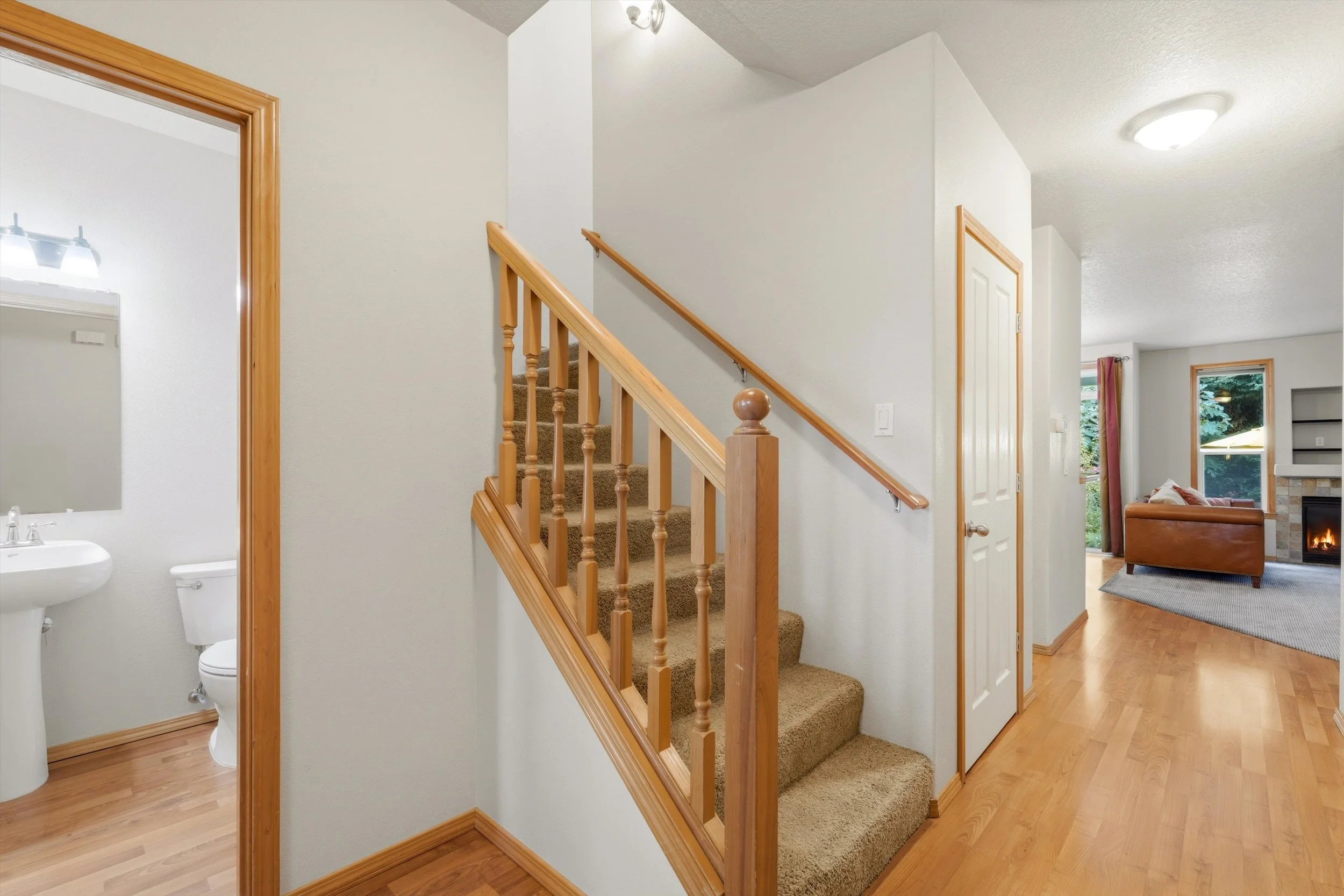 05-5631 SW Norris Terrace-38.jpg