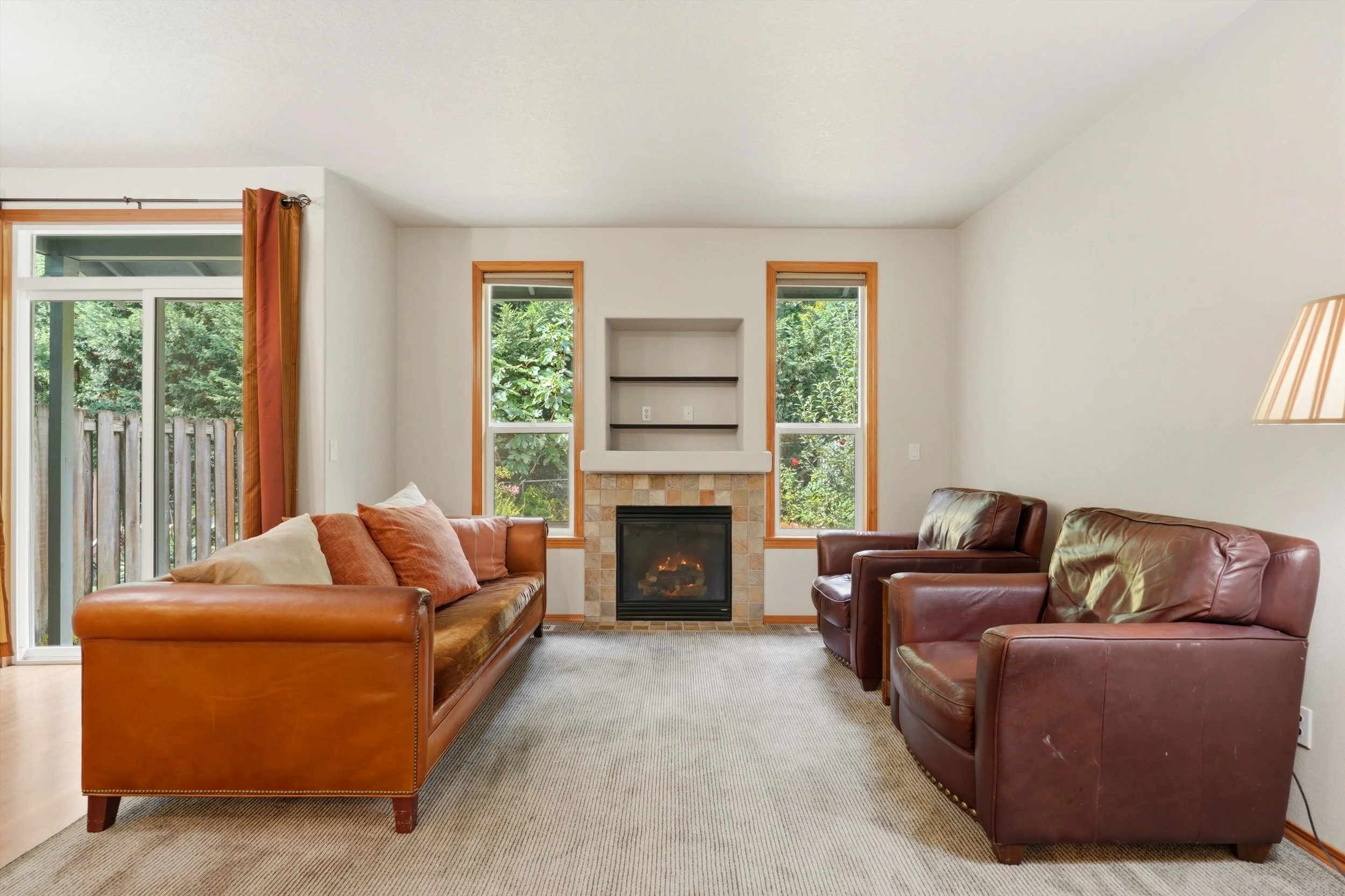 11-5631 SW Norris Terrace-9.jpg
