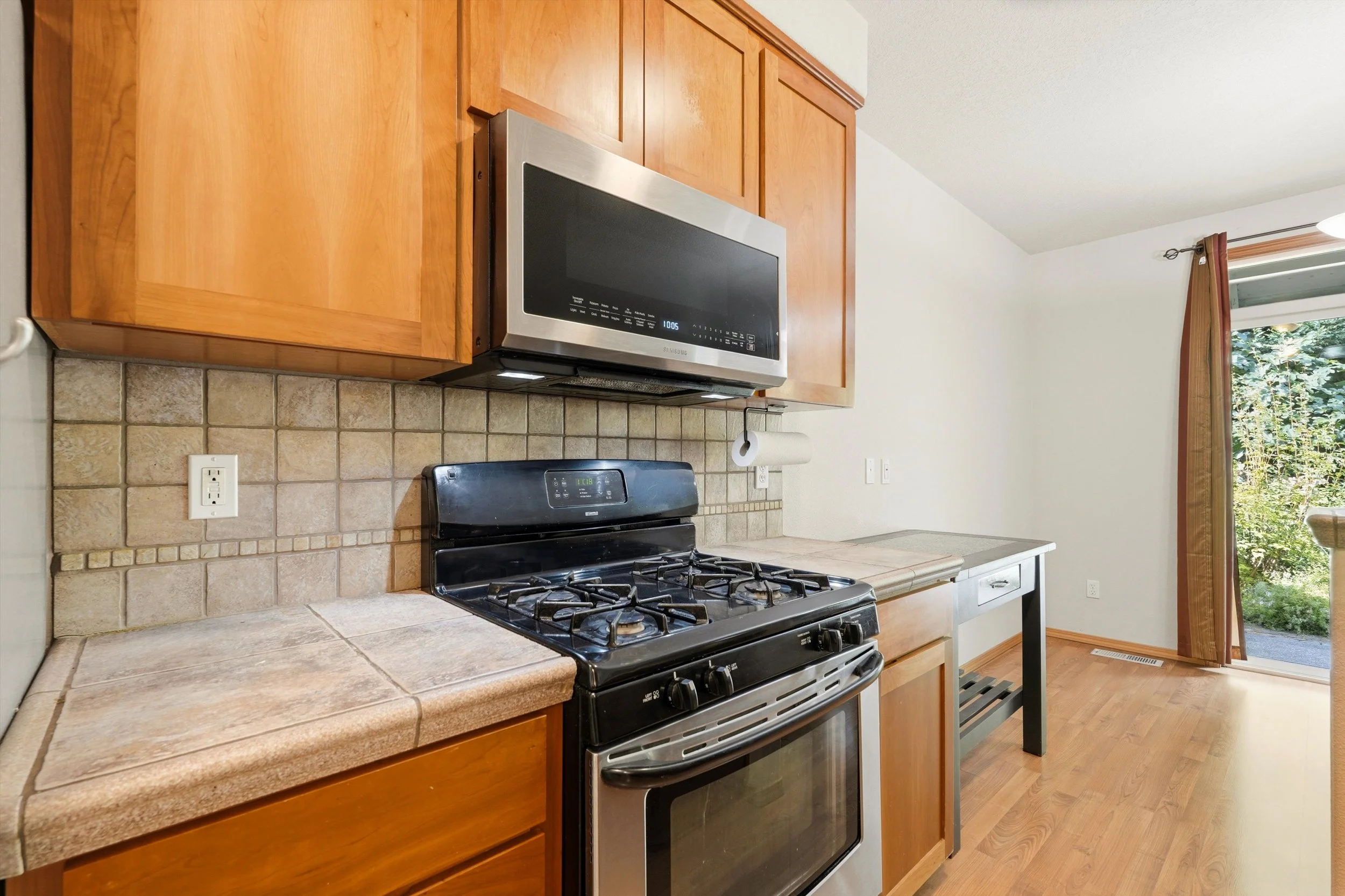 17-5631 SW Norris Terrace-15.jpg