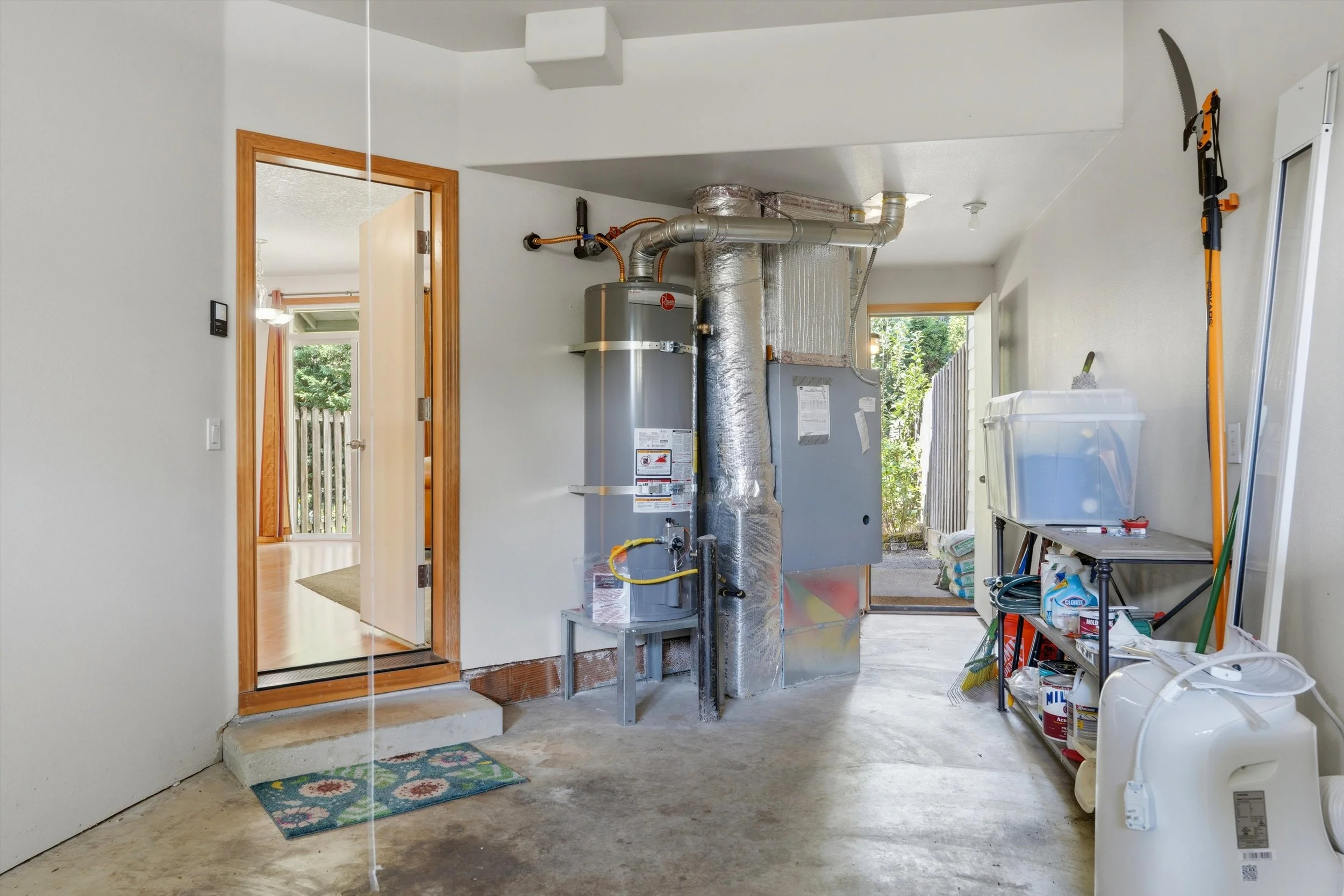 32-5631 SW Norris Terrace-19.jpg