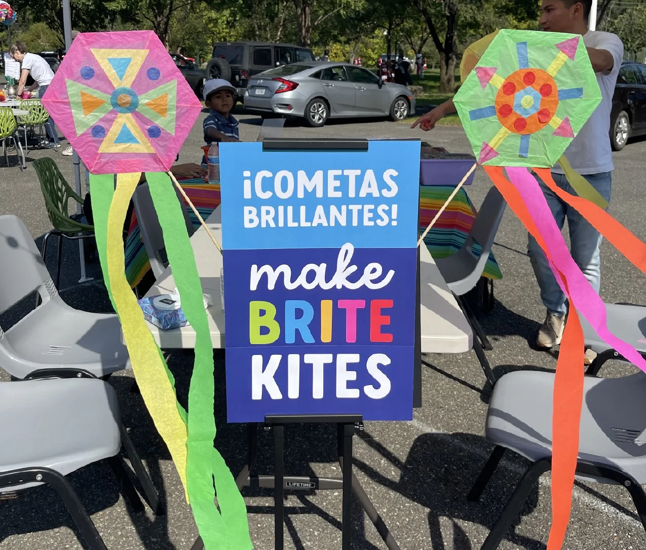 Brite_Kites-01.jpg