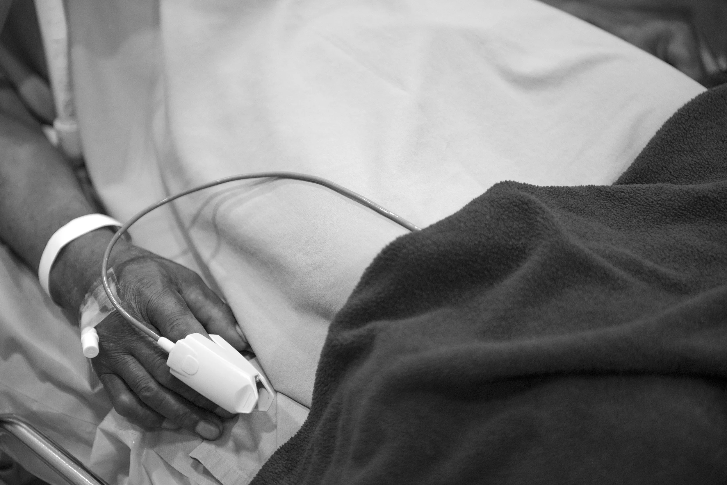 surgeryblackandwhite_11.jpg