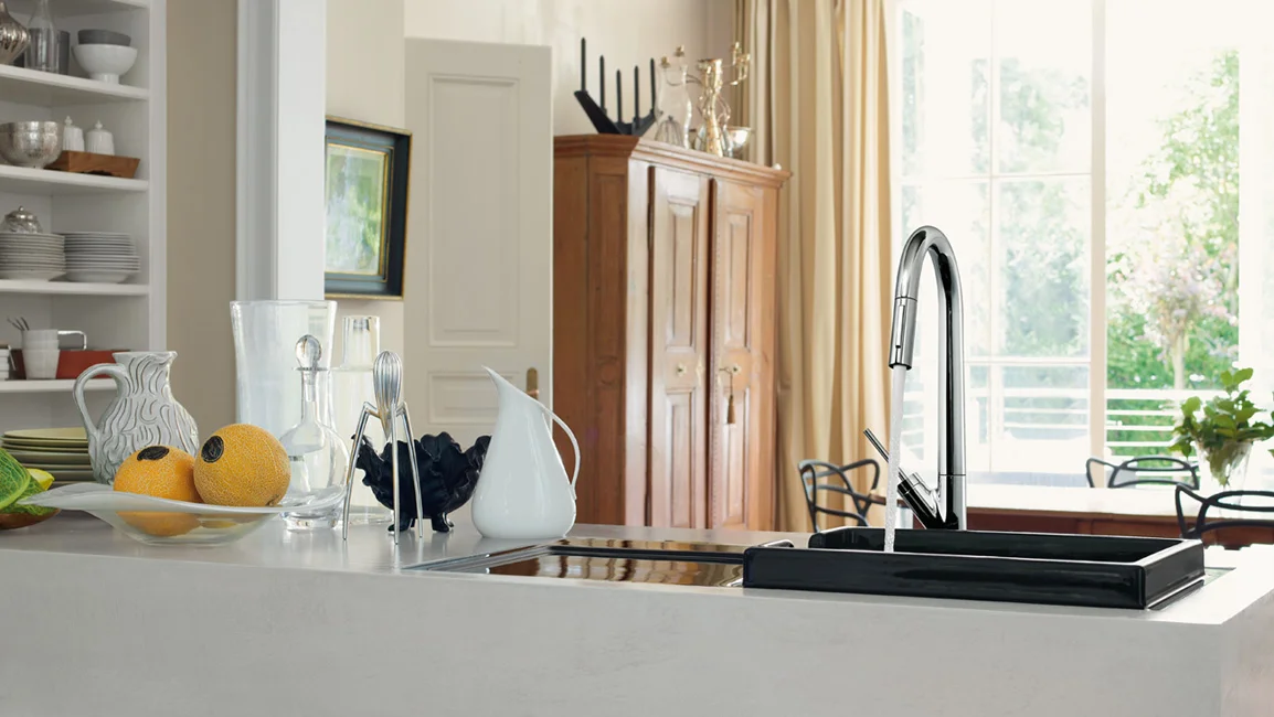 hans ax_starck-kitchen-mixer-pull-out-spray-ambiance_1154x650.jpg
