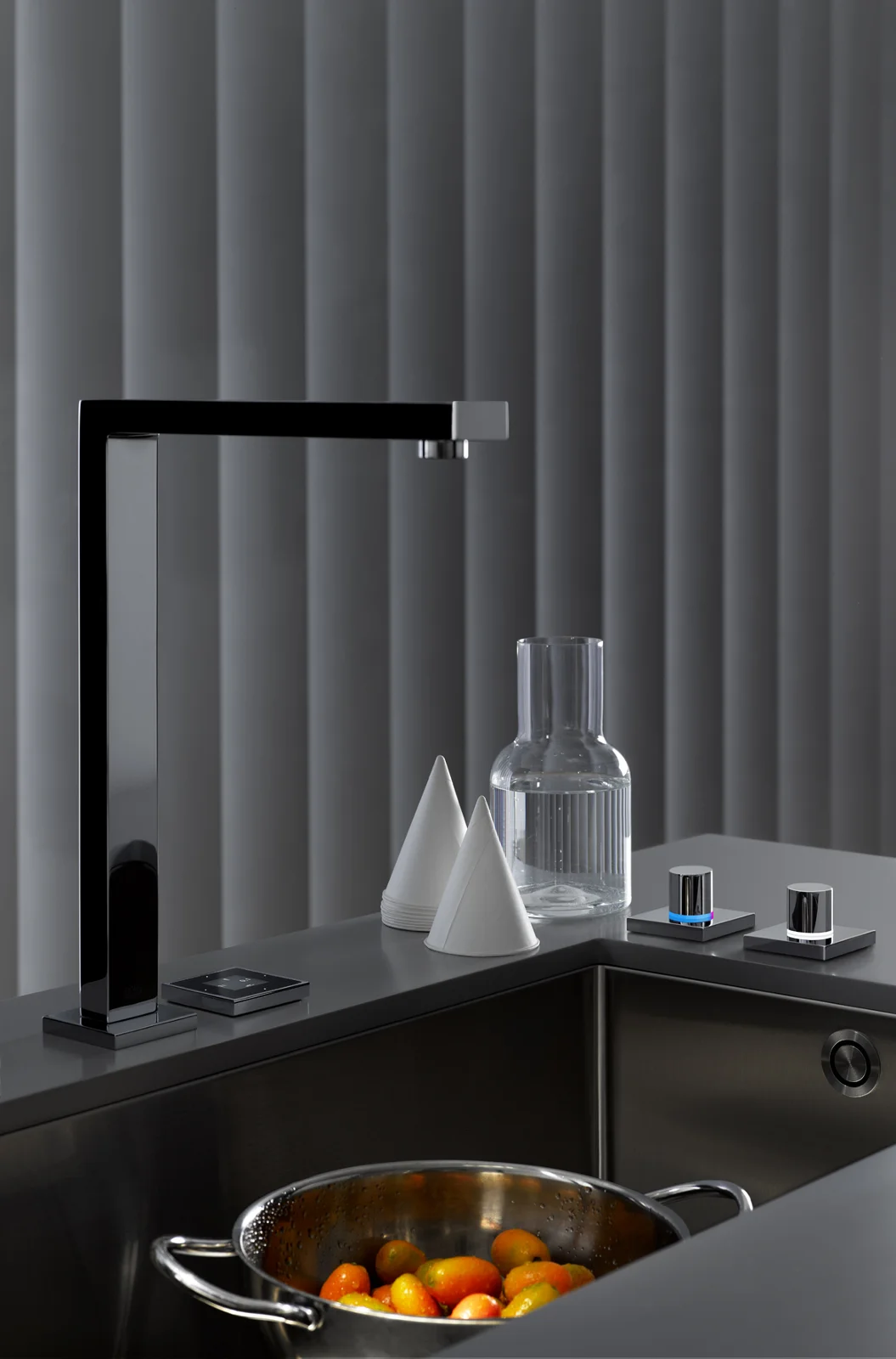 3_LOT_ 306_V6_1600px.jpg