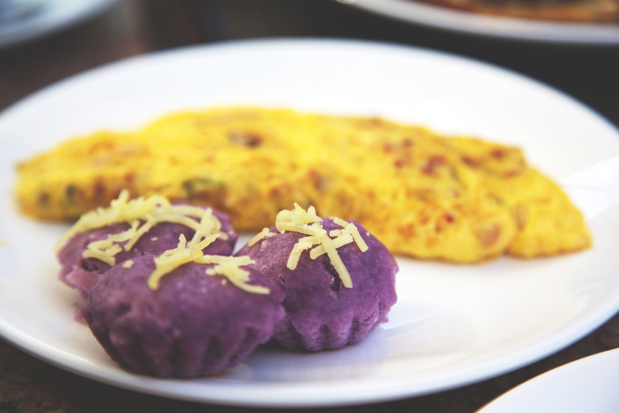 Ube and an omelet. My mouth is watering.