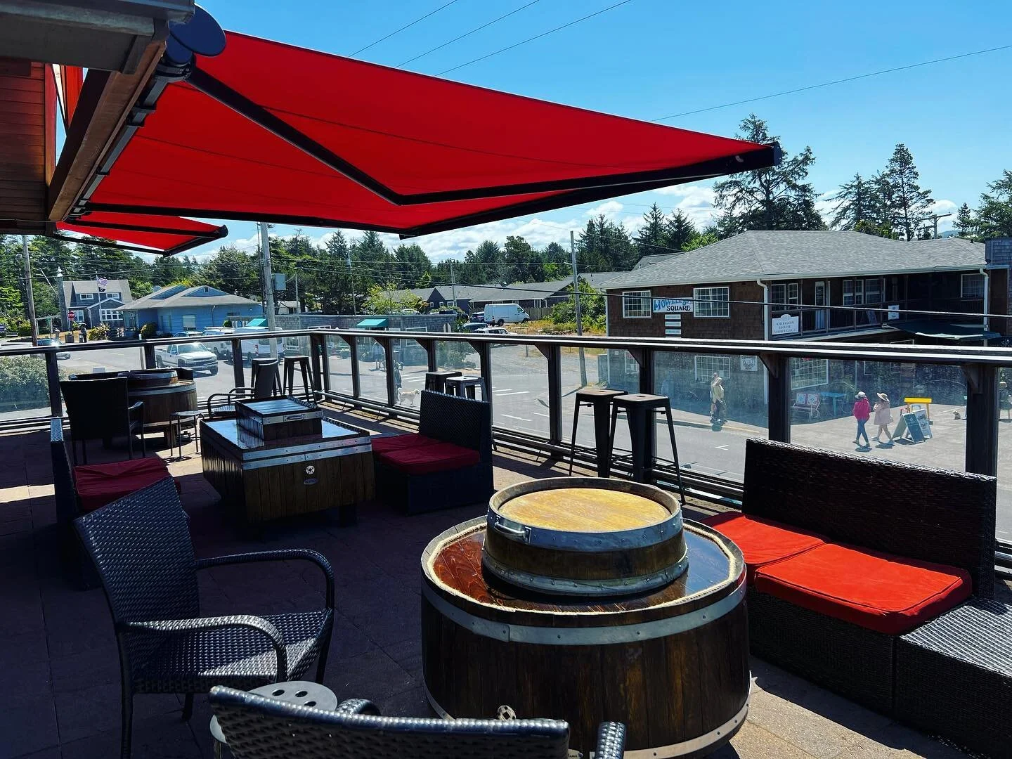 Manzanita Winery Wine Bar & Tasting Room