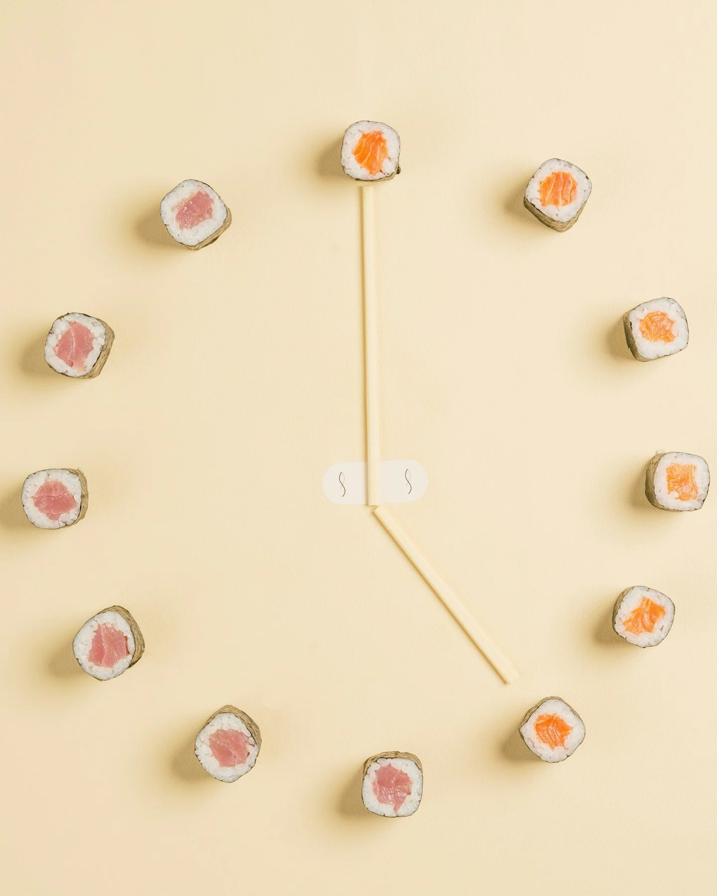 IT'S SUSHI O'CLOCK 🍣⁠ Sushimi Seminyak: Friday 20k All Plates from 5pm - 11pm