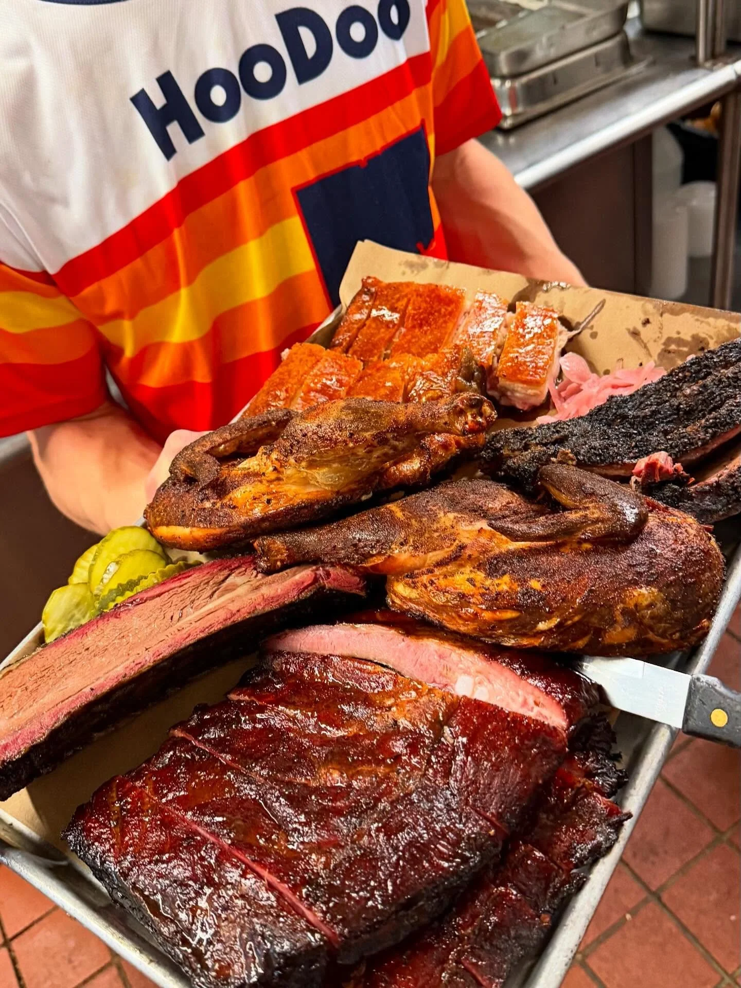 Kick off your week in style. It&rsquo;s a barbecuesday, enjoy some delicious bbq and let&rsquo;s have ourselves a week. #hoodoobrown #bbq #barbecuesday