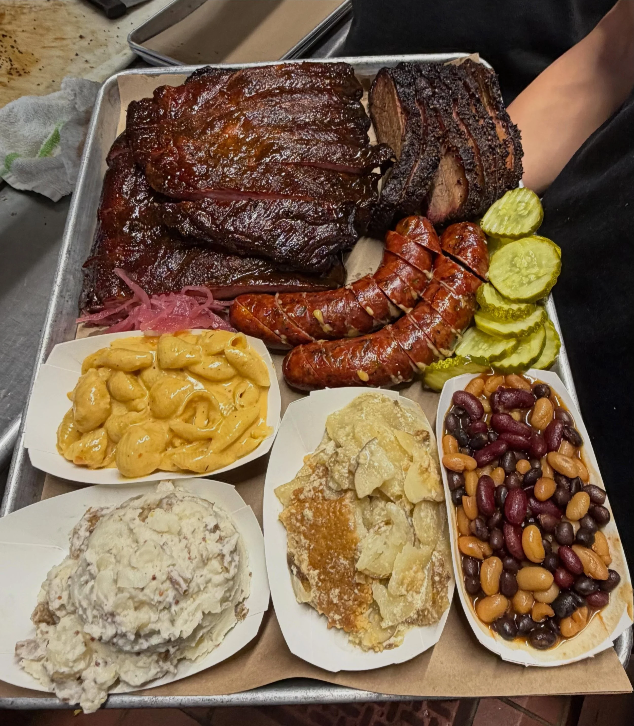 Hoo&rsquo;s hungry? #hoodoobrown #bbq