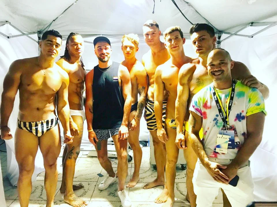 Hercules Team Backsatge.jpg