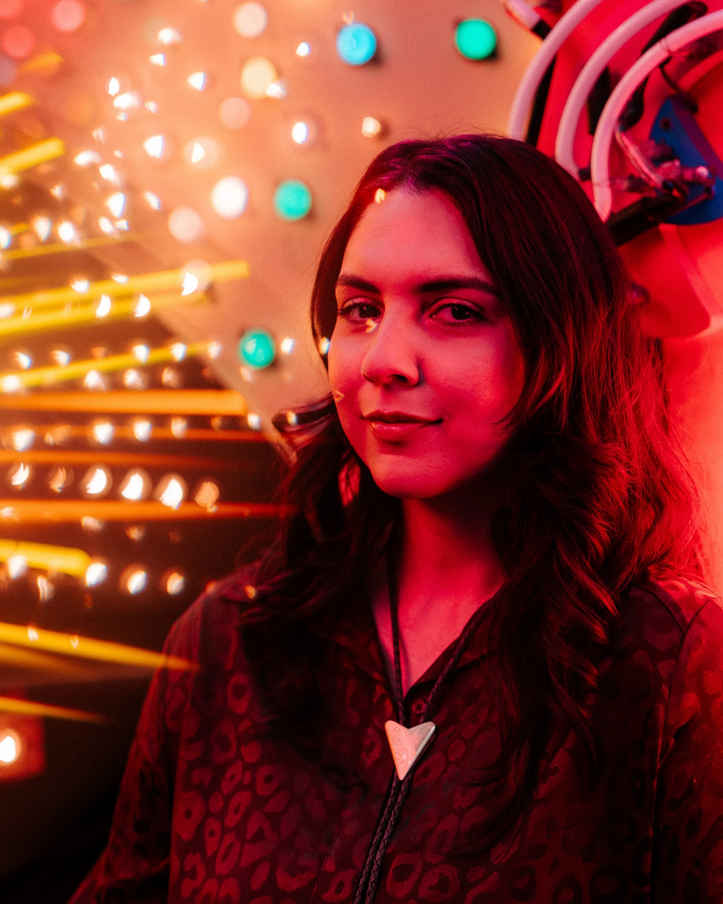 Going down smooth like Mexico honey 🍯✨

Photo by @maddiecordoba for @acmawards 📸
Edit by me 🙋🏻&zwj;♀️👩🏻&zwj;💻🎨
Lighting @_kevinmartin_ 
Assist @madelinenorthway