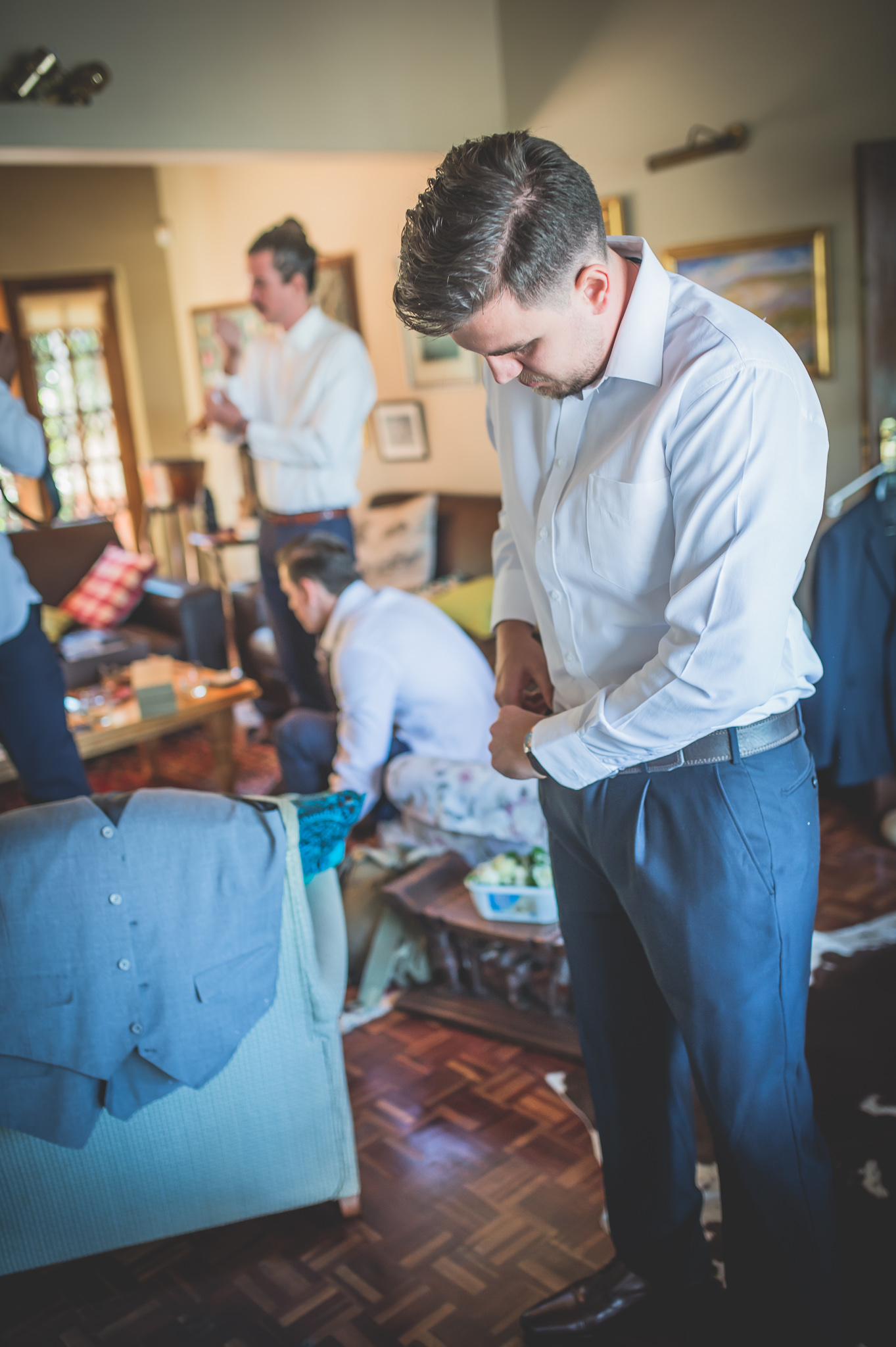 Cloe & Stephen - Getting Ready - Web Res (23 of 151).jpg